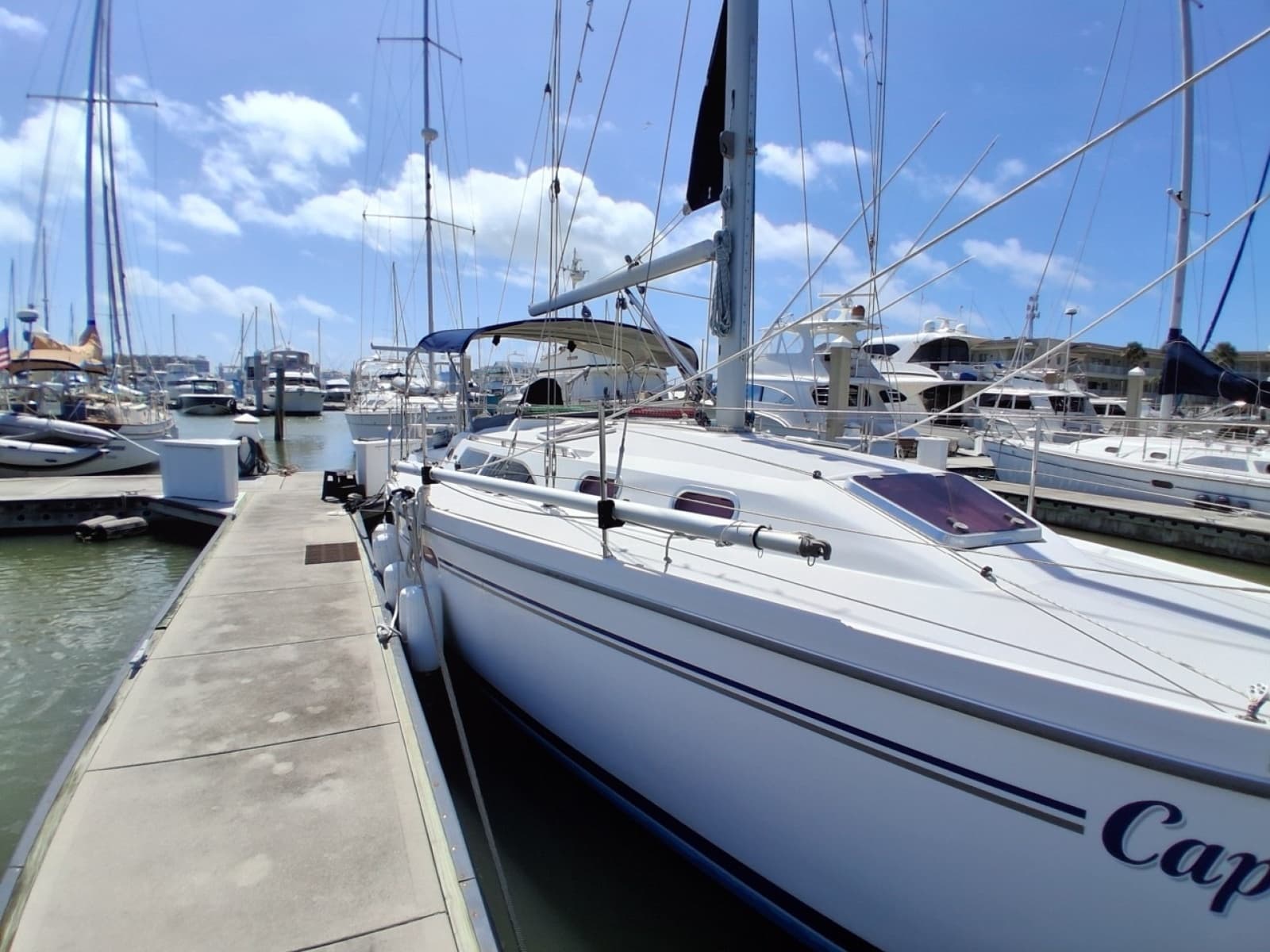 2005 Catalina 350 - Photo 4