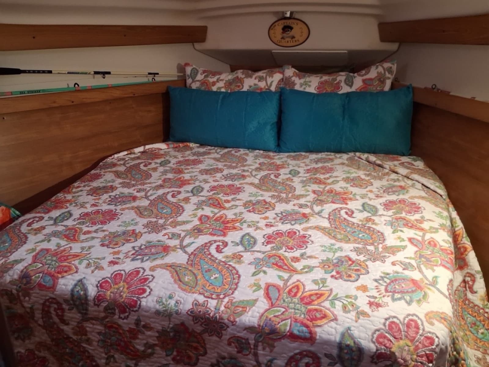 2005 Catalina 350 - Photo 18