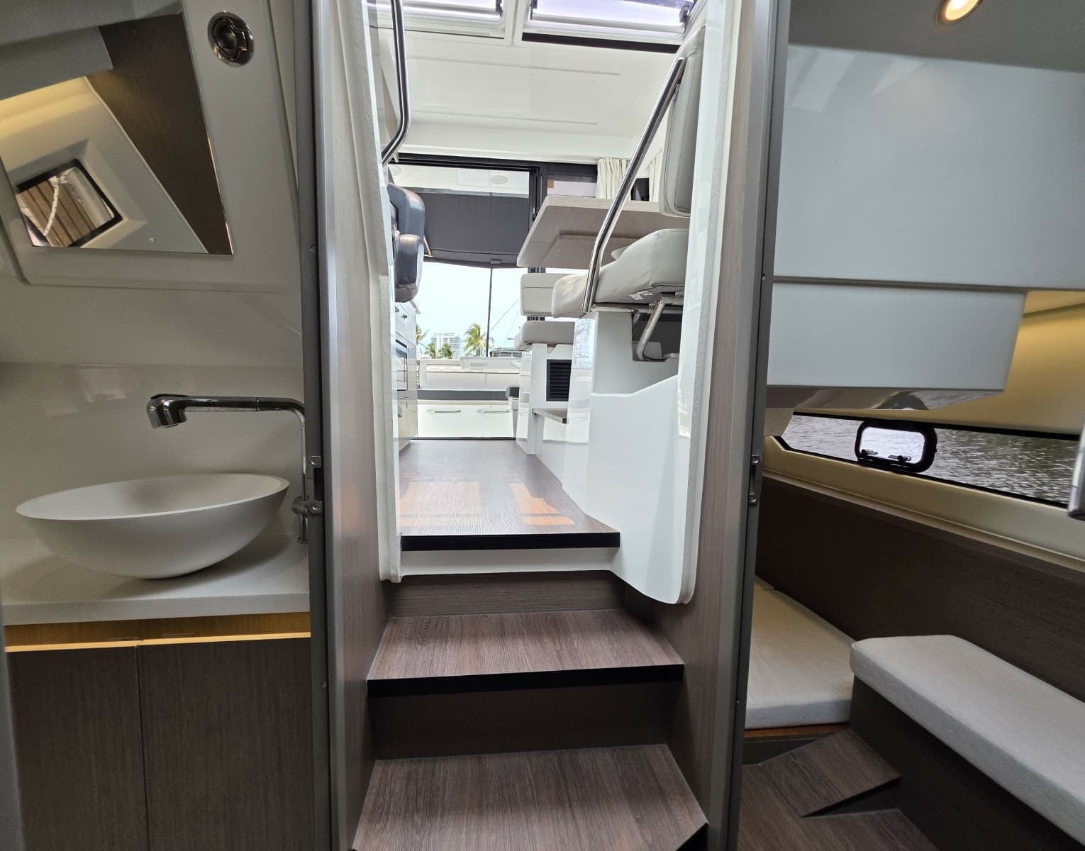 2025 Jeanneau NC 895 Series 2 - Photo 25