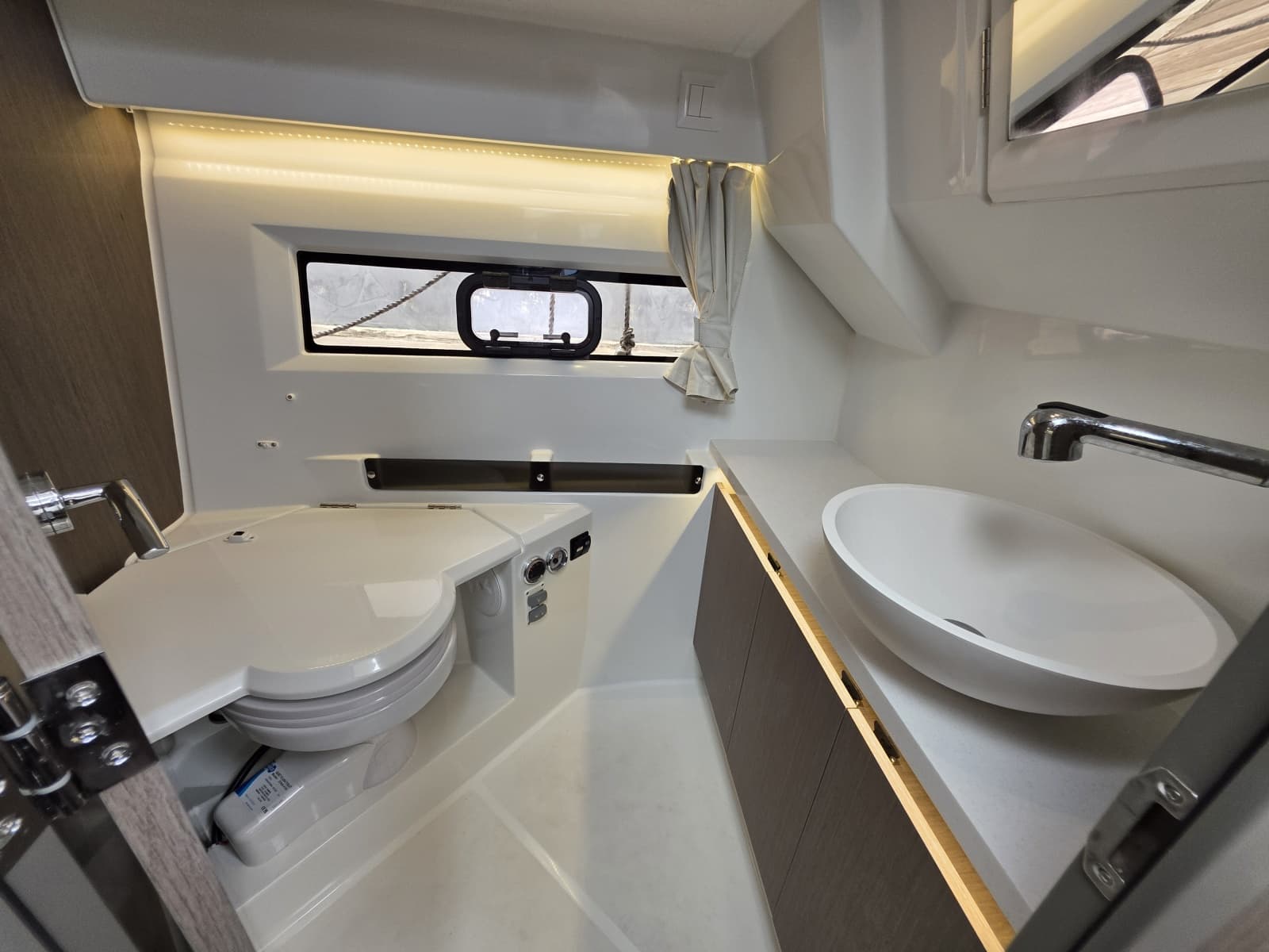 2025 Jeanneau NC 895 Series 2 - Photo 21