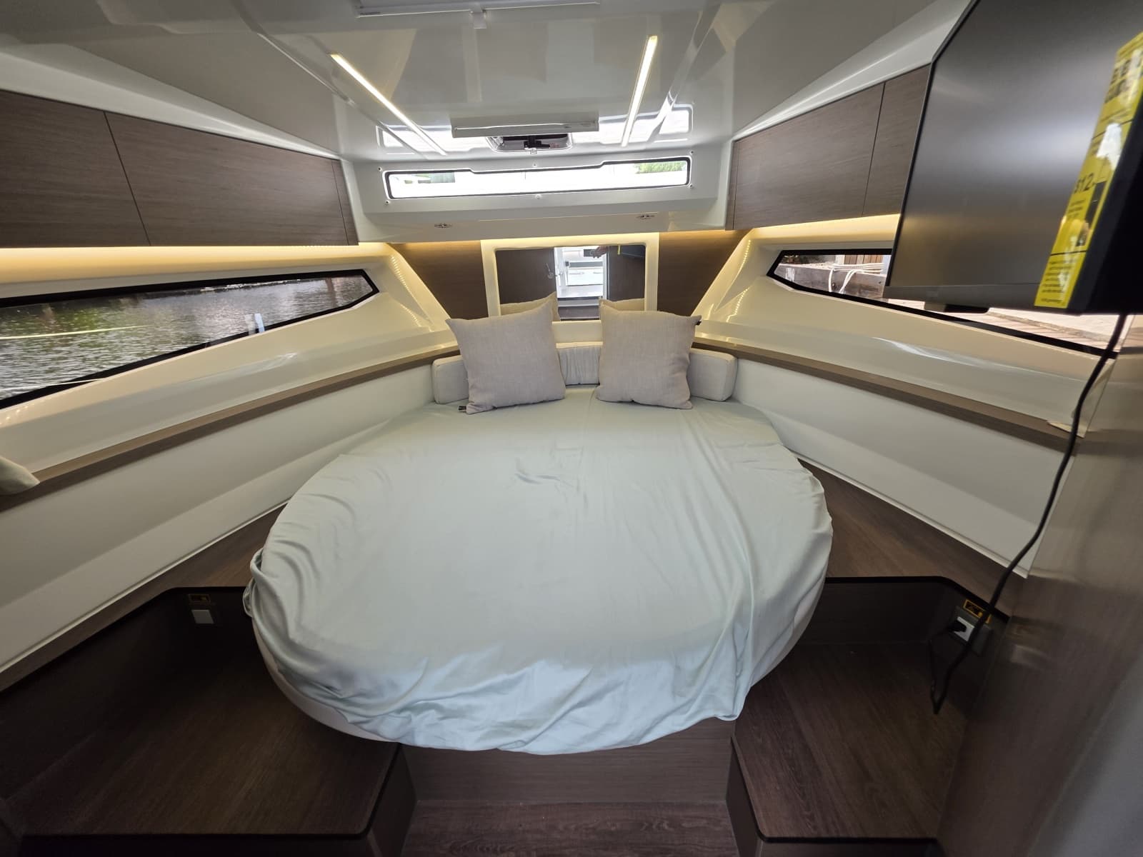2025 Jeanneau NC 895 Series 2 - Photo 23