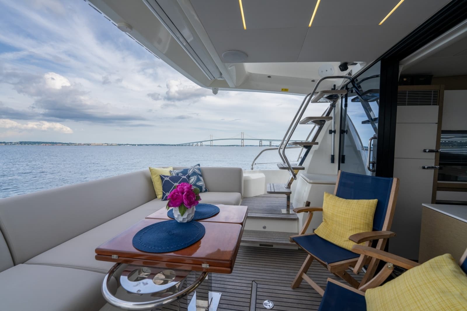 2022 Prestige 520 - Photo 12