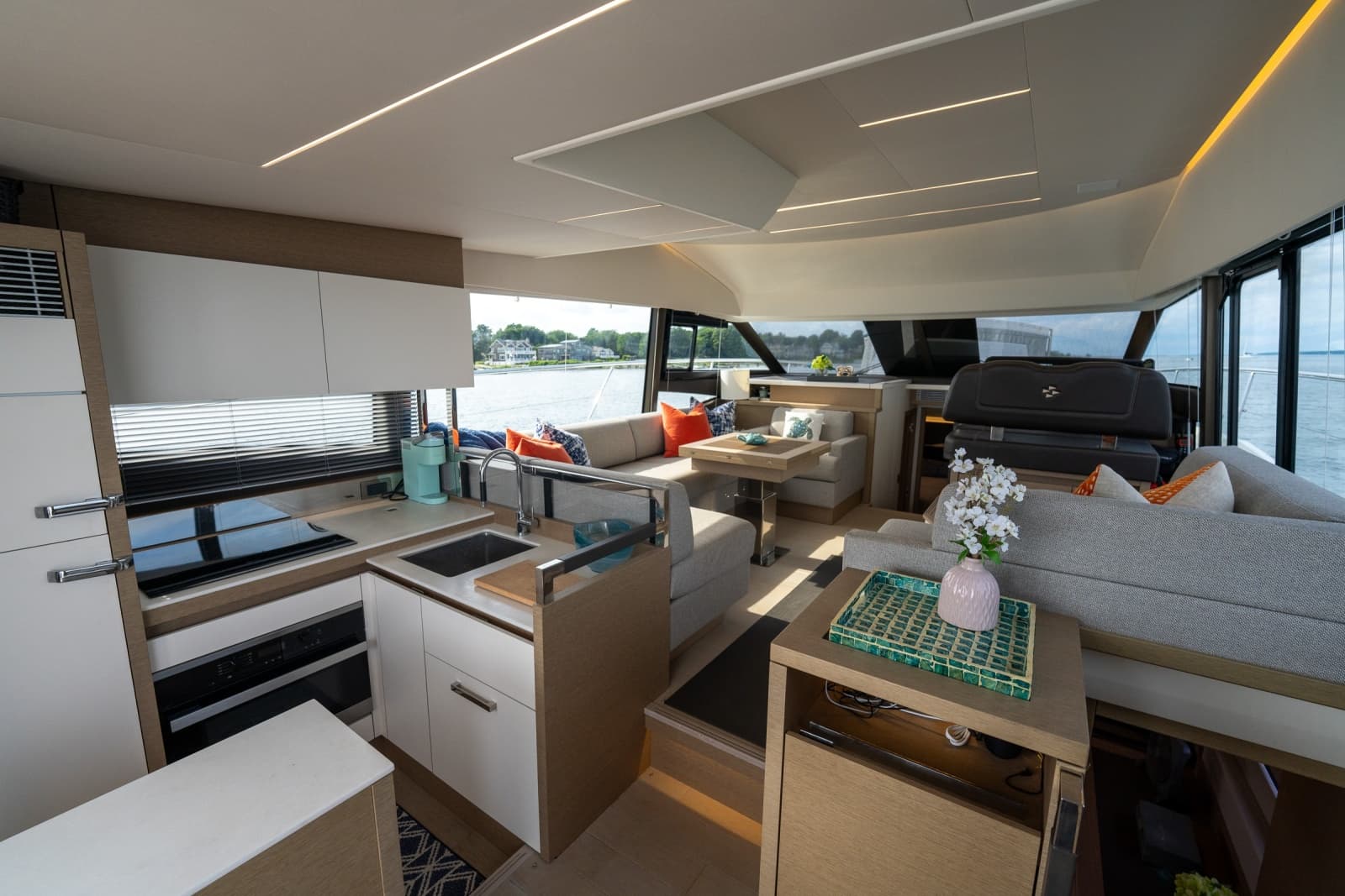 2022 Prestige 520 - Photo 10