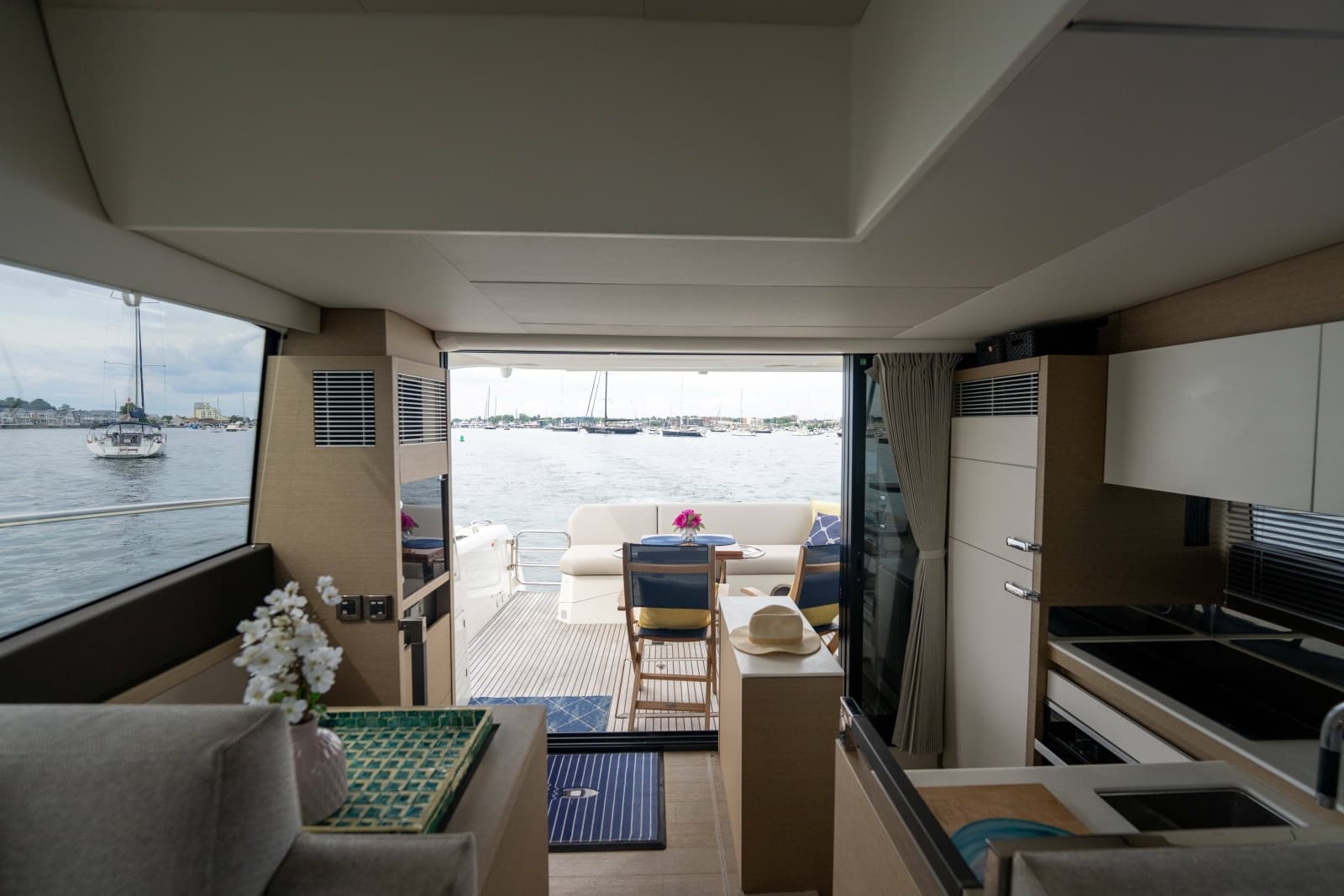 2022 Prestige 520 - Photo 27