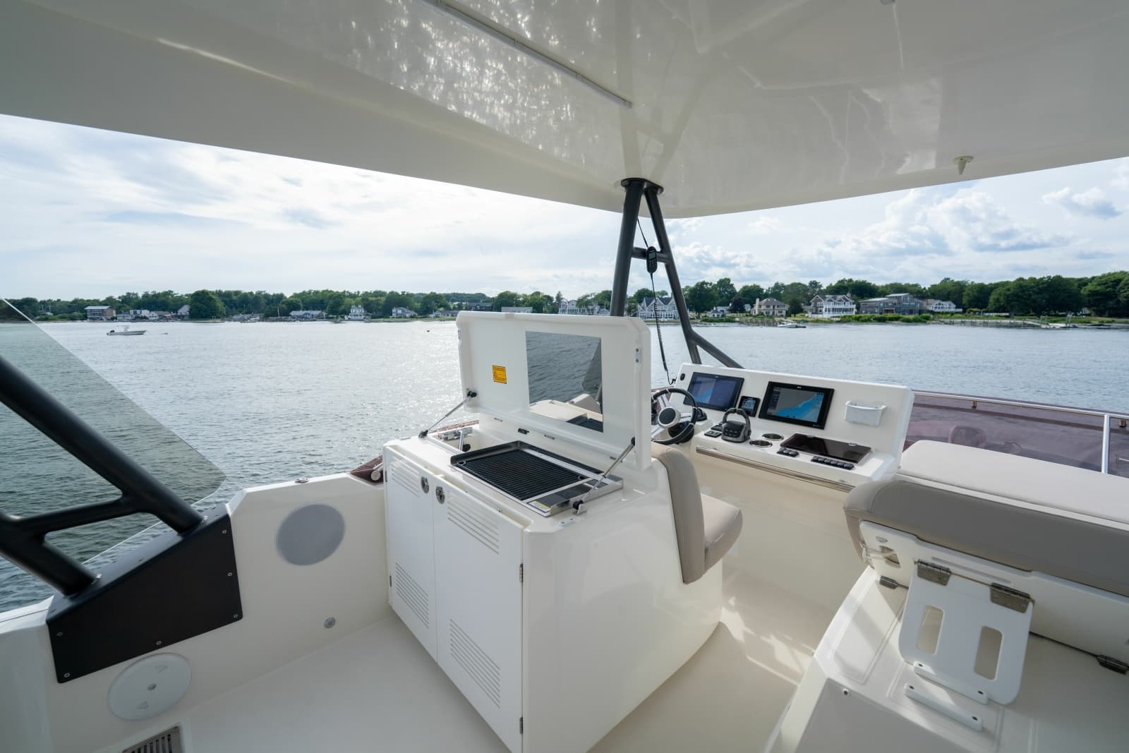 2022 Prestige 520 - Photo 37
