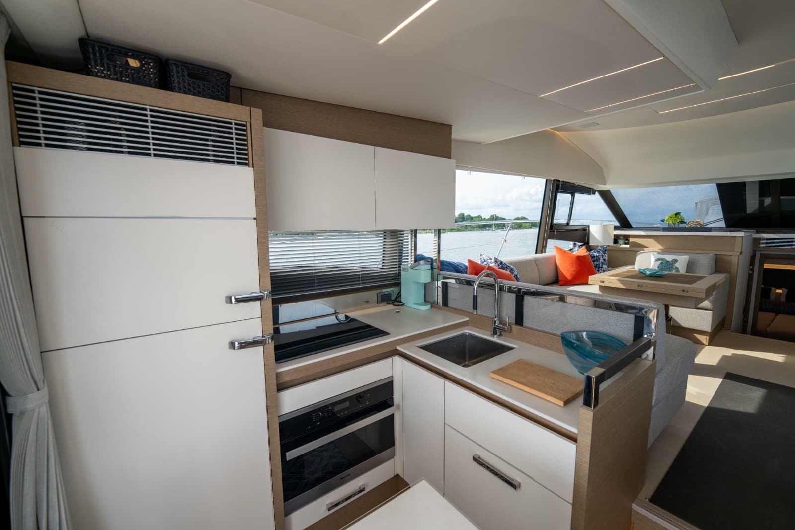 2022 Prestige 520 - Photo 24