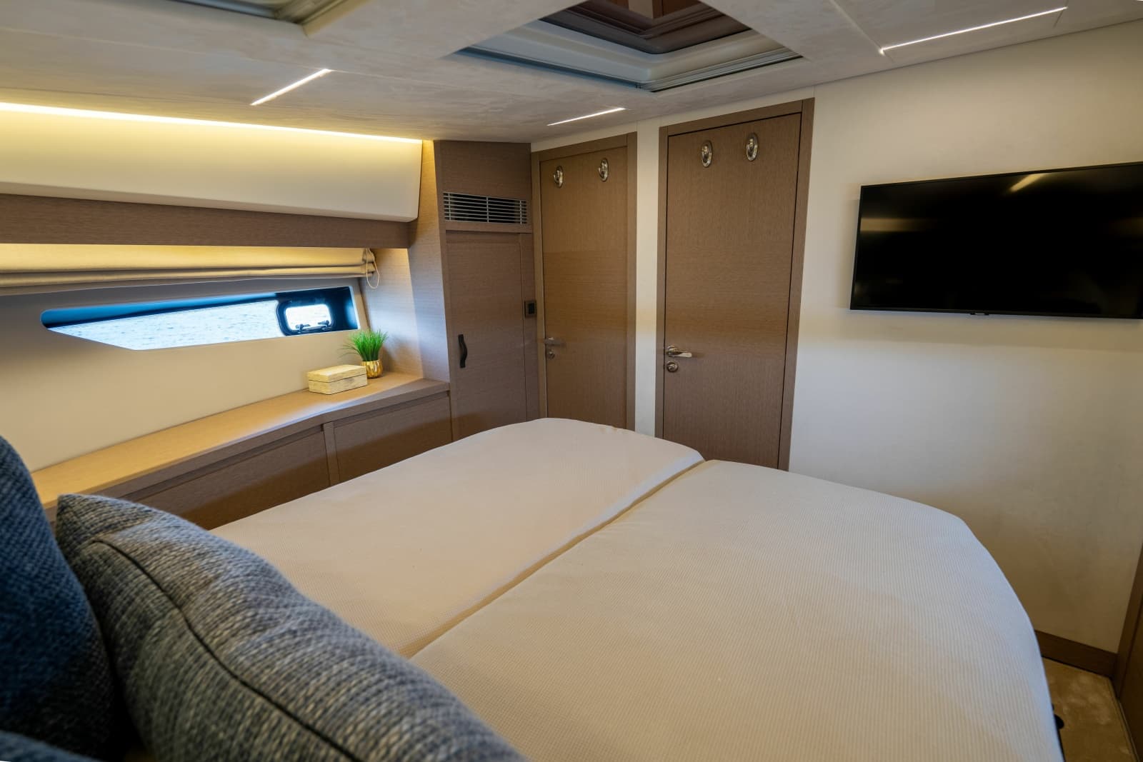 2022 Prestige 520 - Photo 14