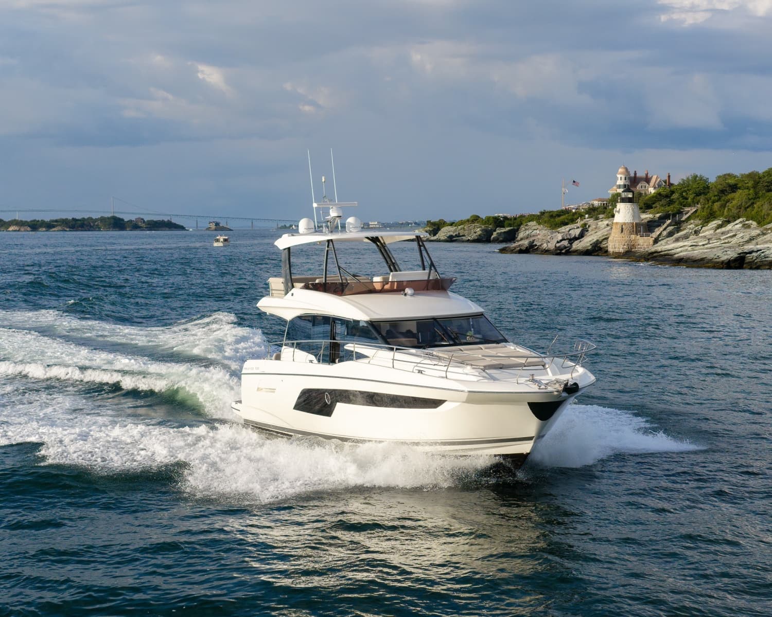 2022 Prestige 520 - Photo 1