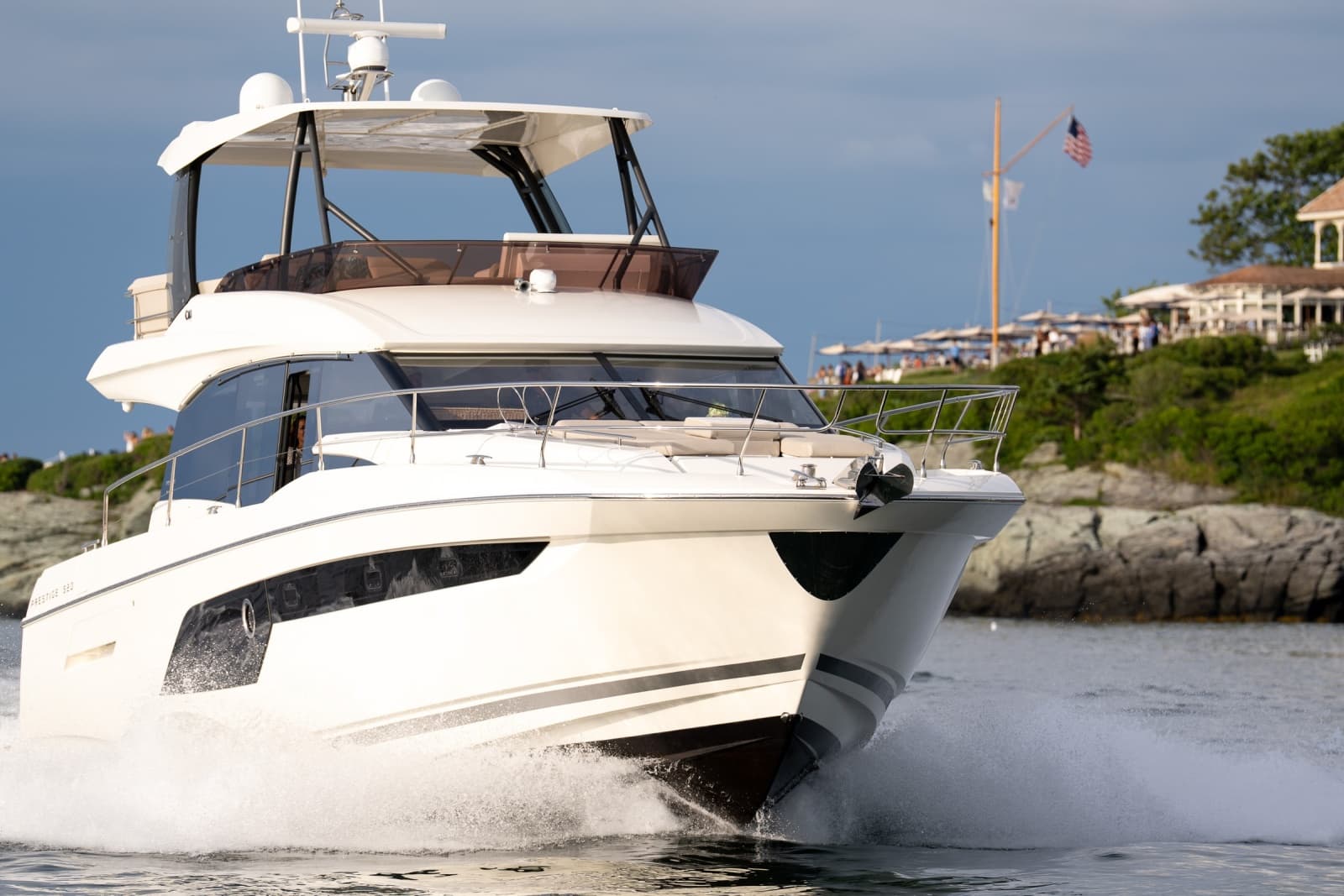 2022 Prestige 520 - Photo 7