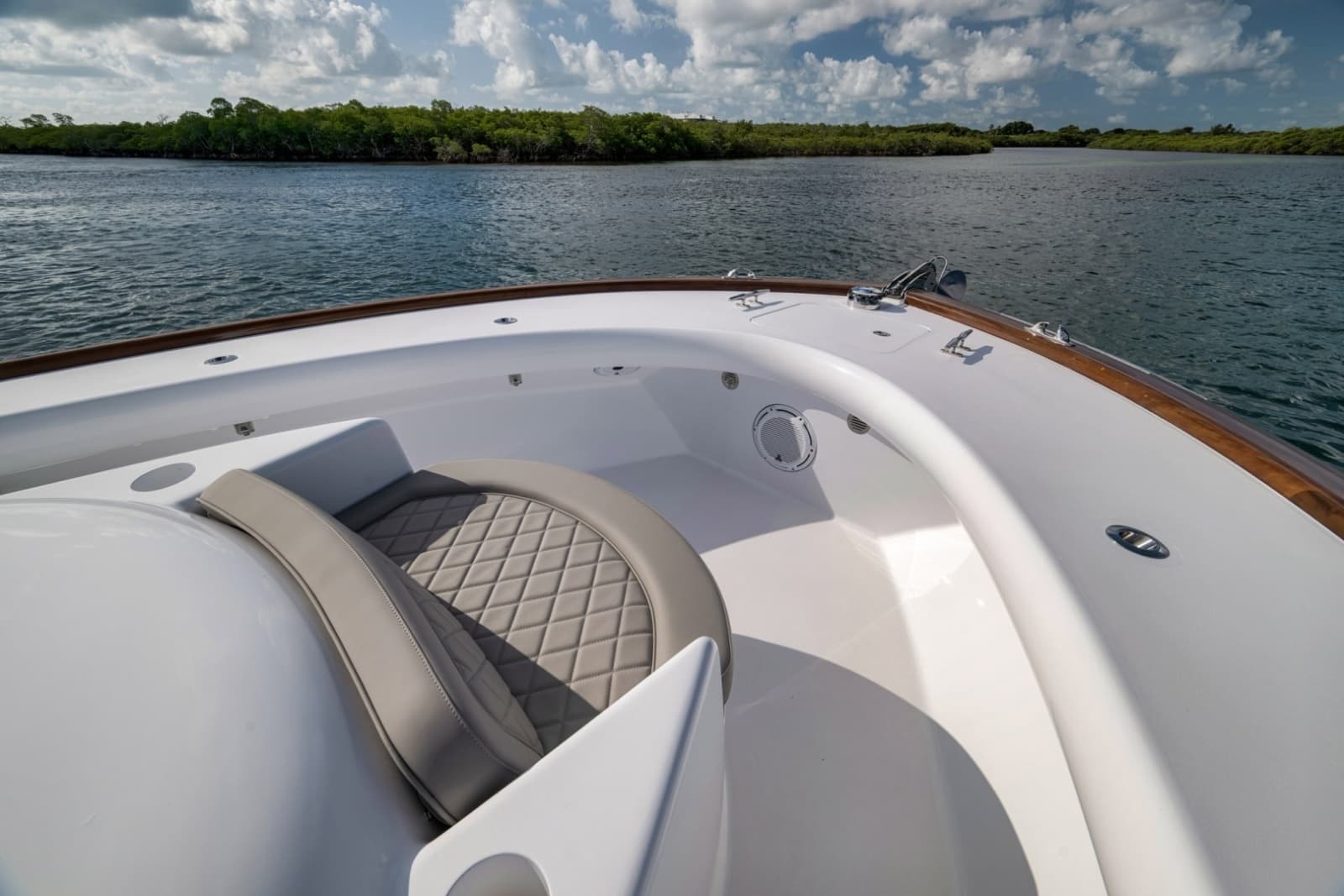 2022 Winter Custom Yachts 38 Walk Around - Photo 16