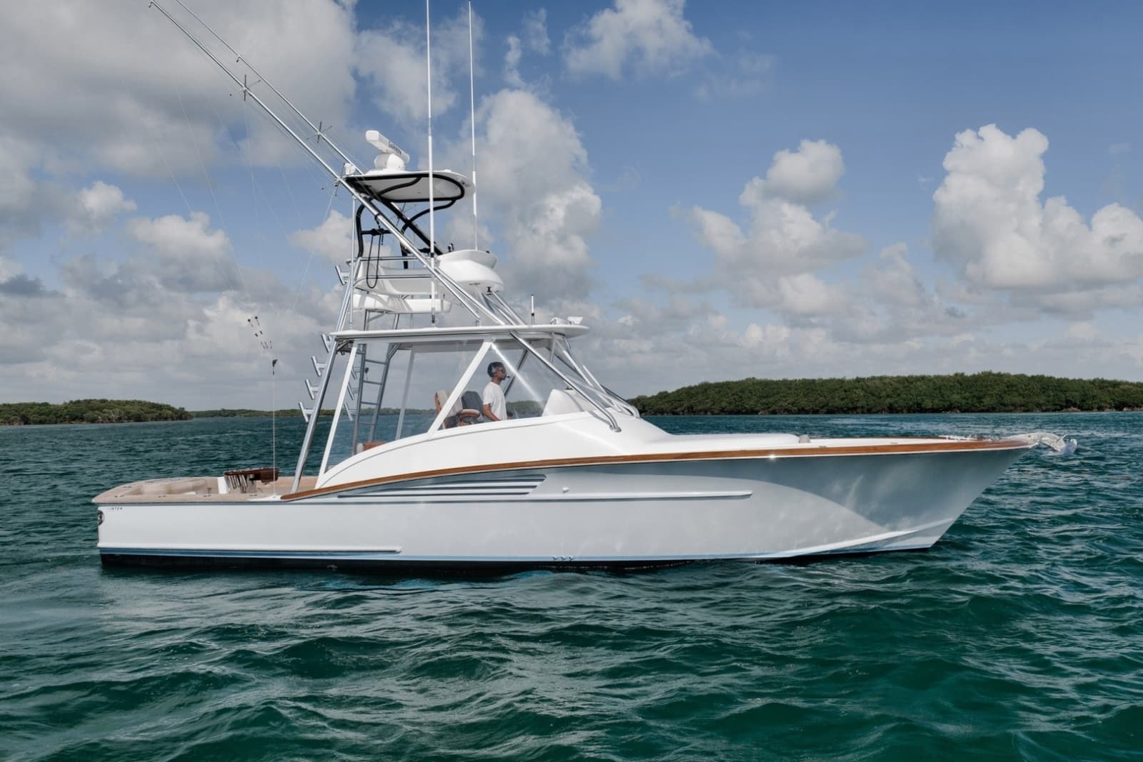 2022 Winter Custom Yachts 38 Walk Around - Photo 6