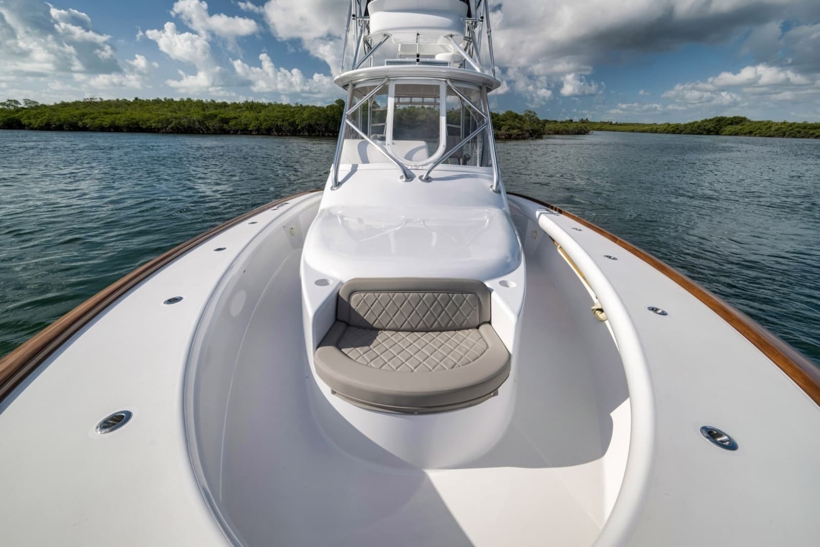 2022 Winter Custom Yachts 38 Walk Around - Photo 15