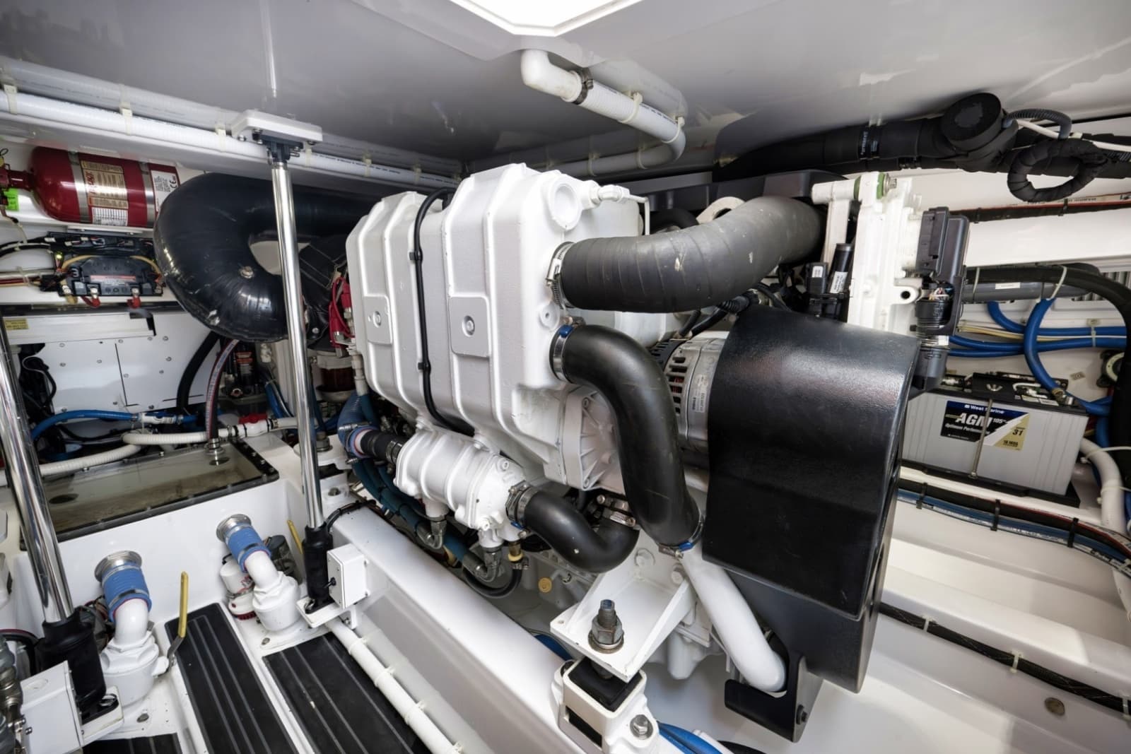 2022 Winter Custom Yachts 38 Walk Around - Photo 29