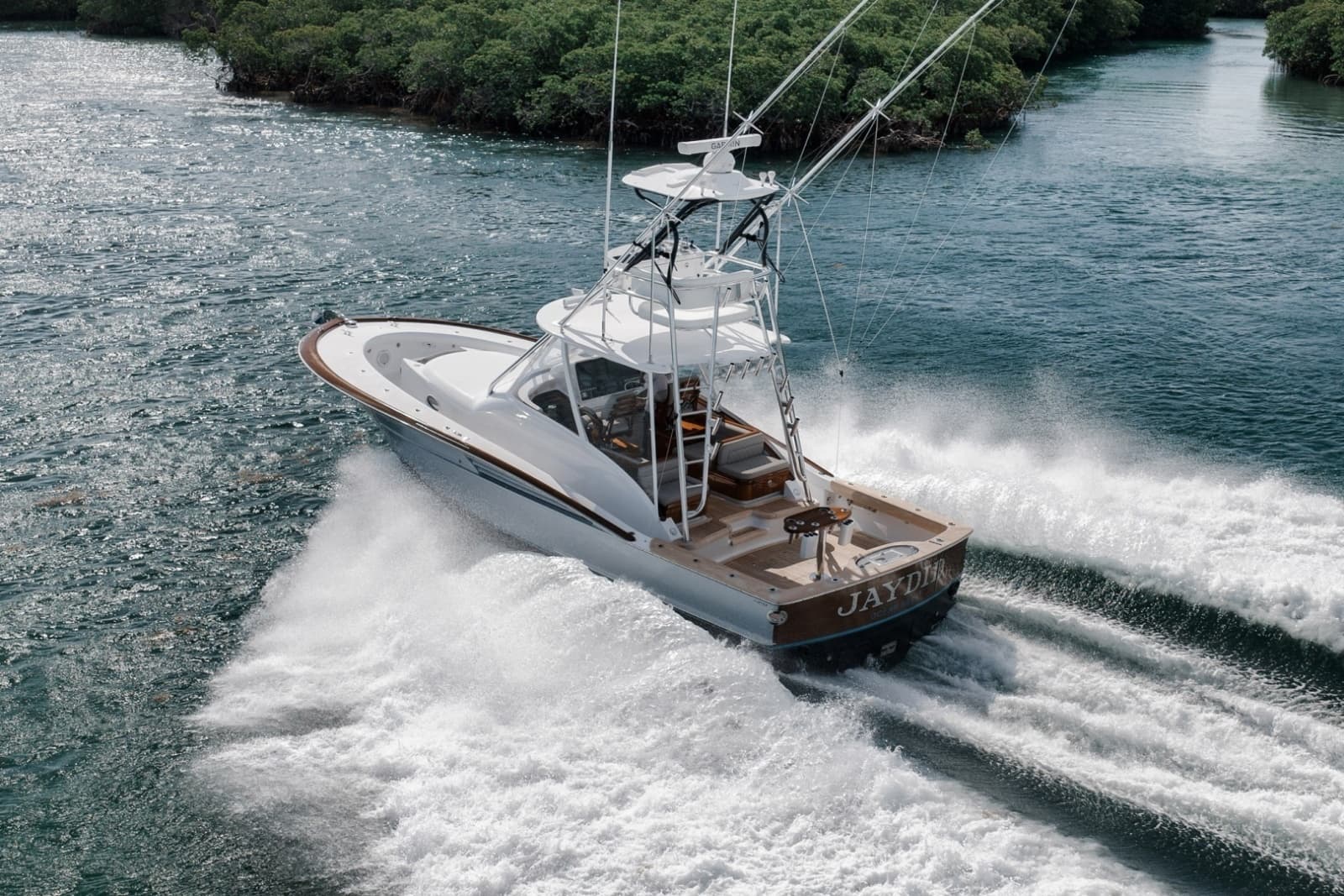 2022 Winter Custom Yachts 38 Walk Around - Photo 4