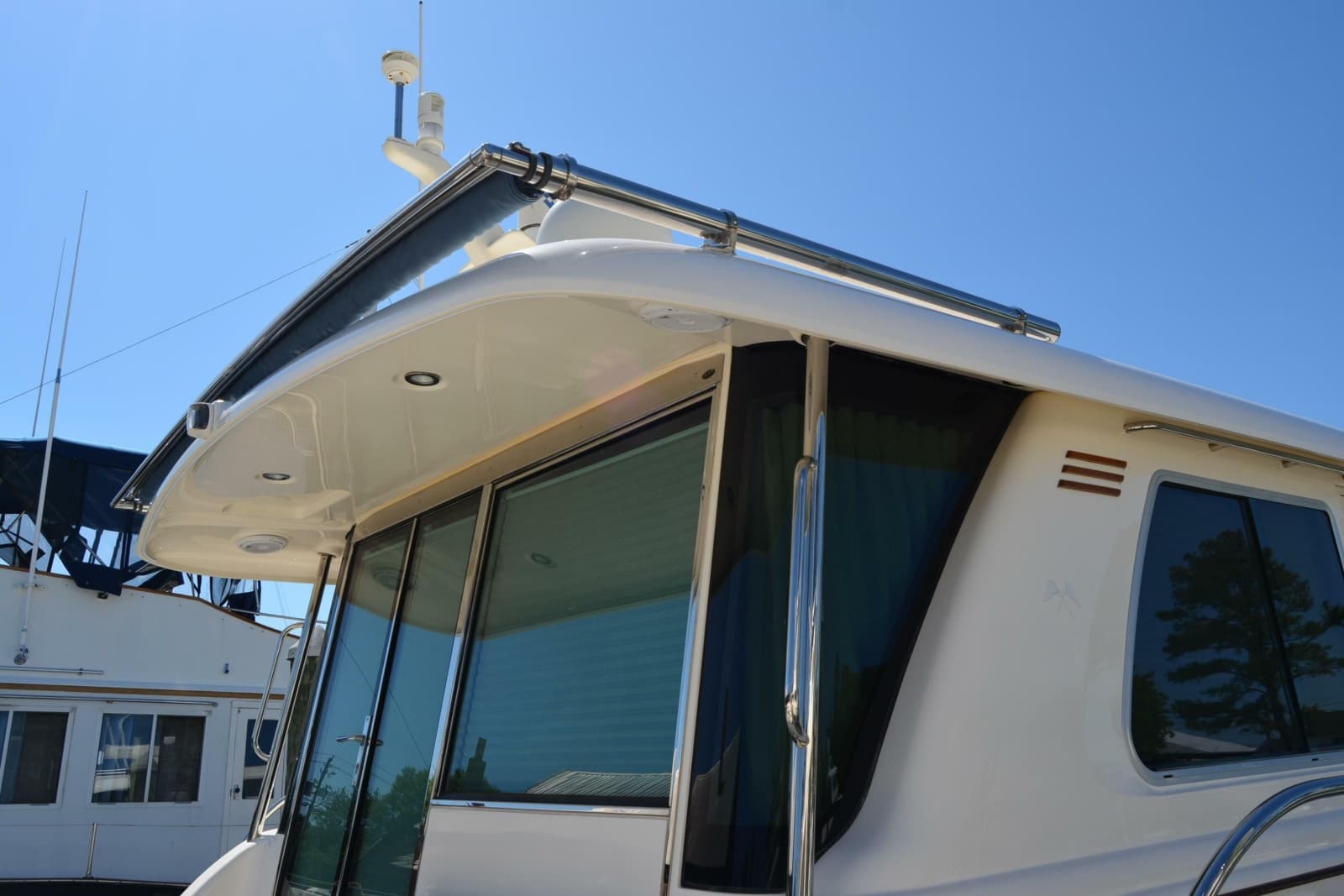 2012 Sabre 48 Salon Express - Photo 34
