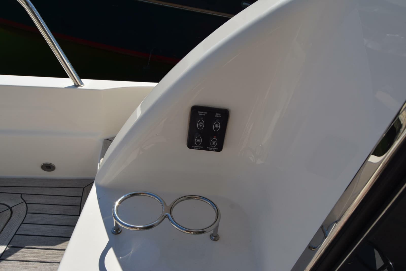 2012 Sabre 48 Salon Express - Photo 66