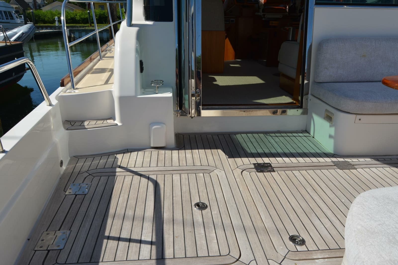 2012 Sabre 48 Salon Express - Photo 54
