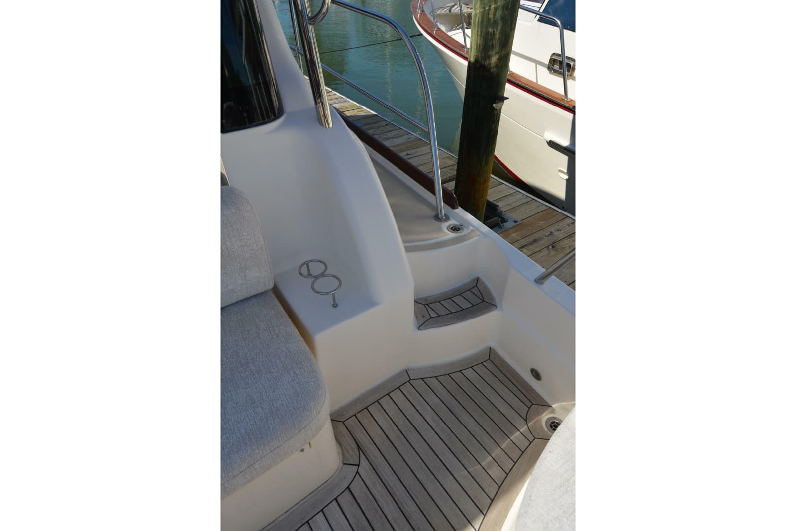 2012 Sabre 48 Salon Express - Photo 60