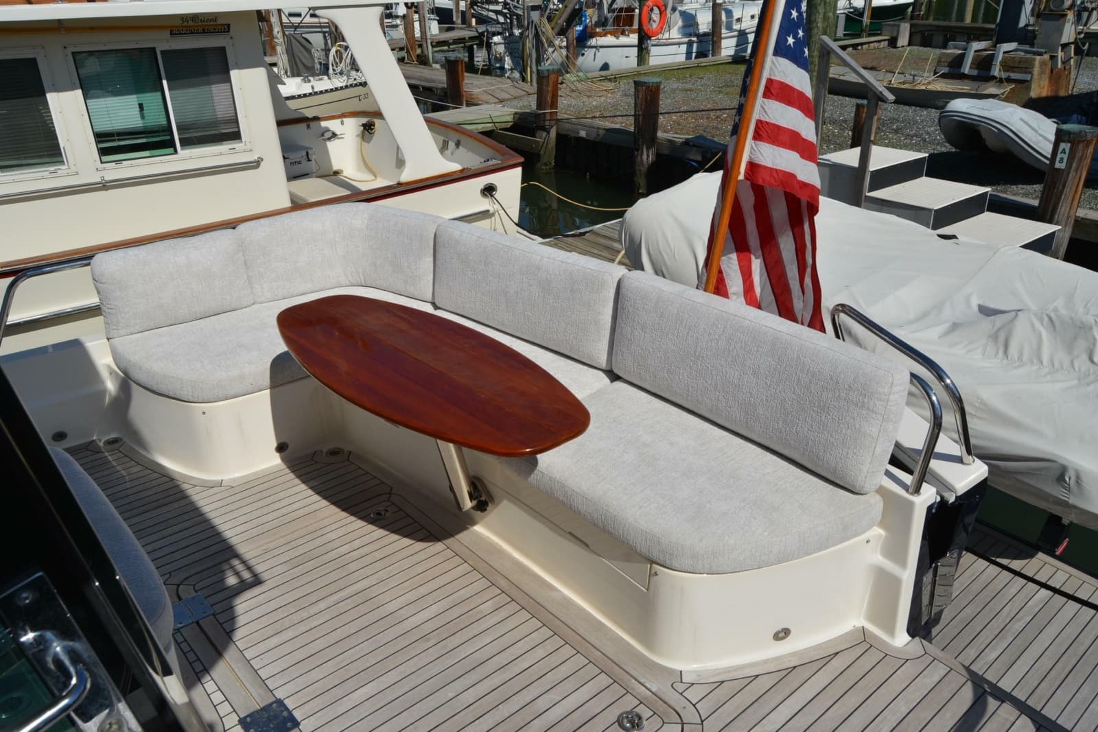 2012 Sabre 48 Salon Express - Photo 50