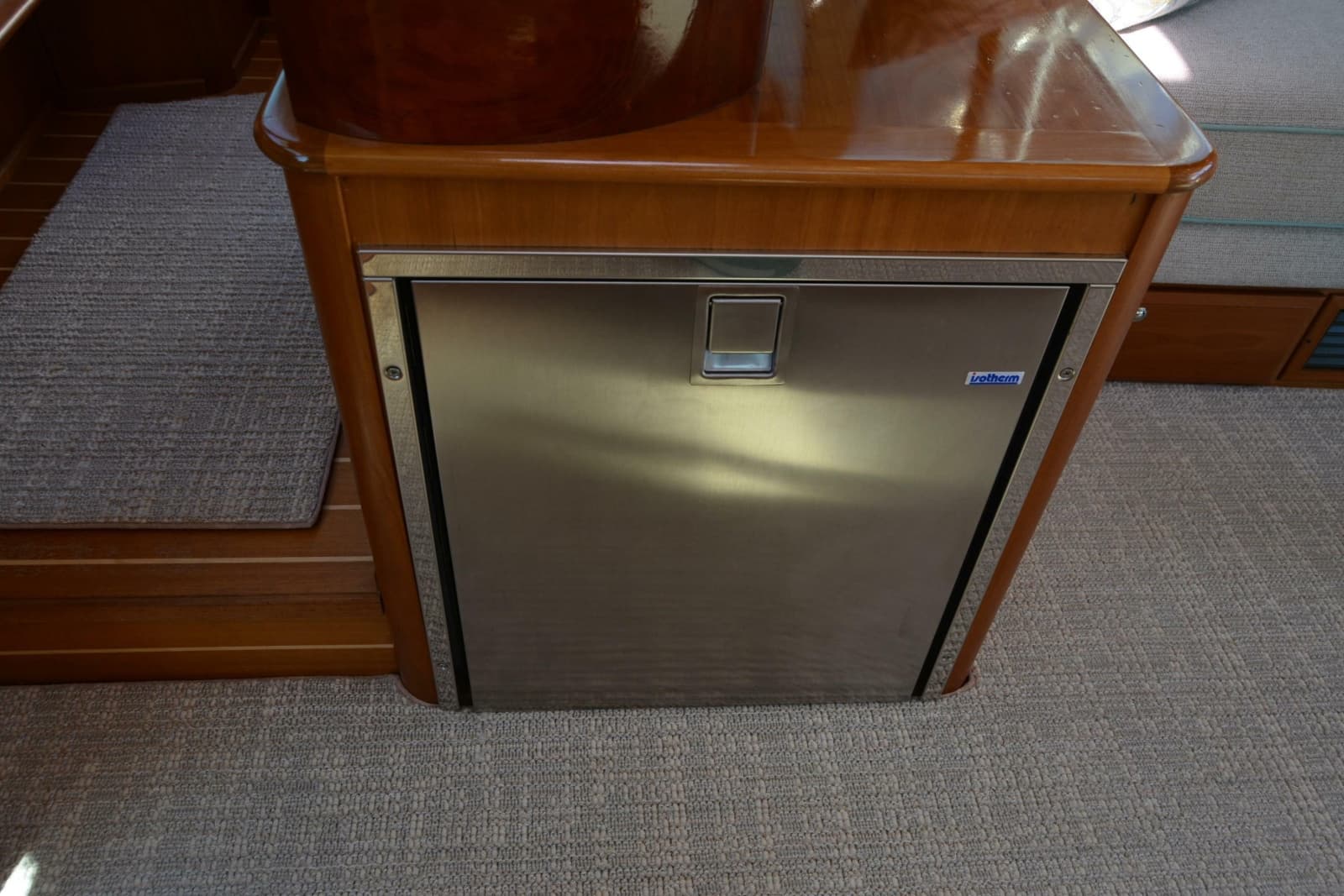 2012 Sabre 48 Salon Express - Photo 77