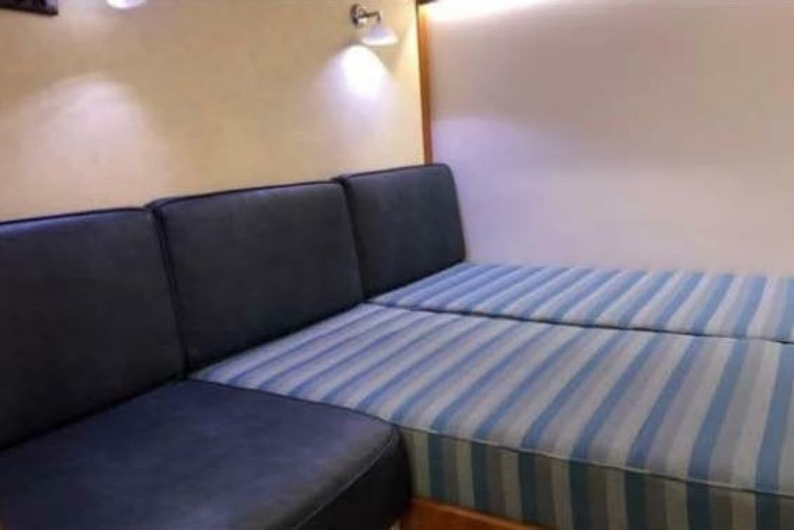 2012 Sabre 48 Salon Express - Photo 164