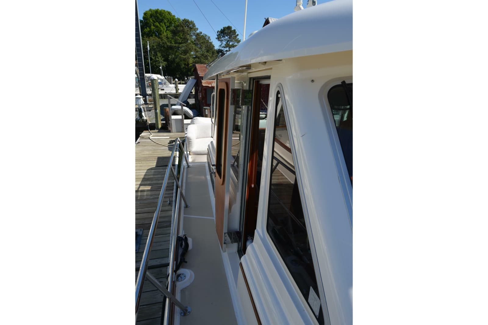 2012 Sabre 48 Salon Express - Photo 45