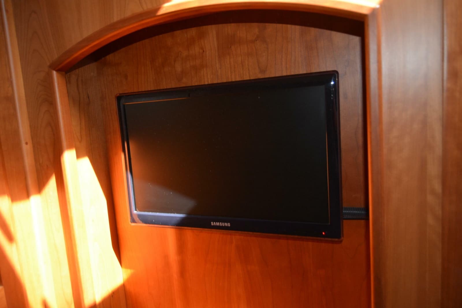 2012 Sabre 48 Salon Express - Photo 131