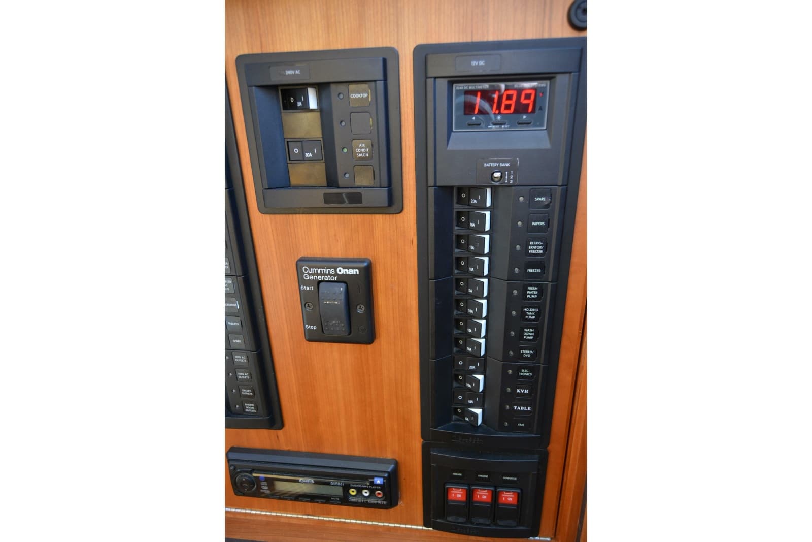 2012 Sabre 48 Salon Express - Photo 94