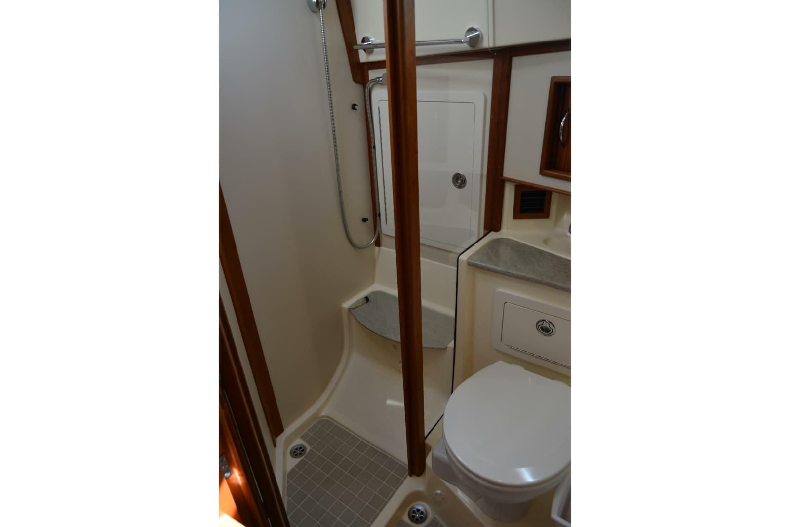 2012 Sabre 48 Salon Express - Photo 126