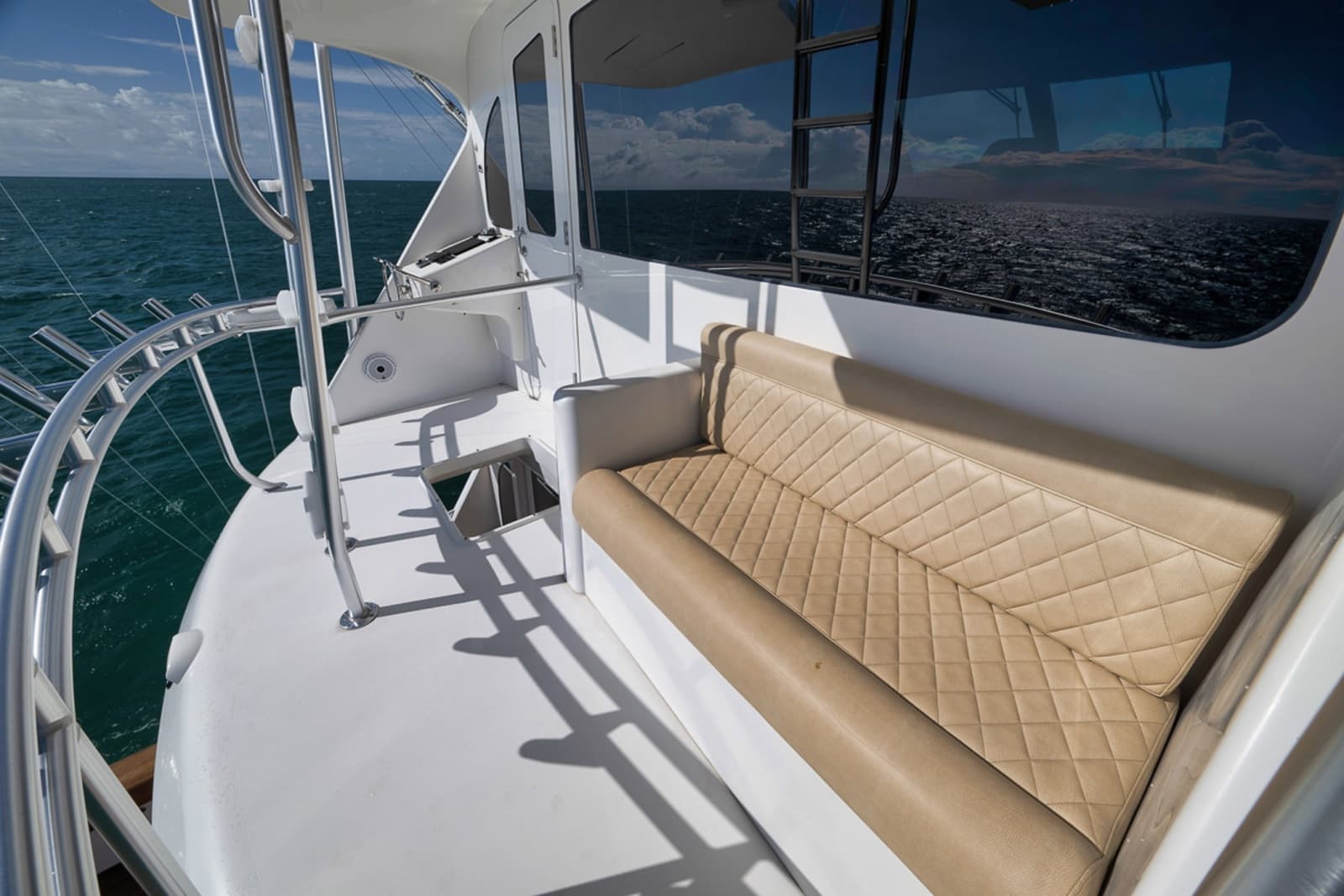 2015 Viking 76 Enclosed Bridge - Photo 19