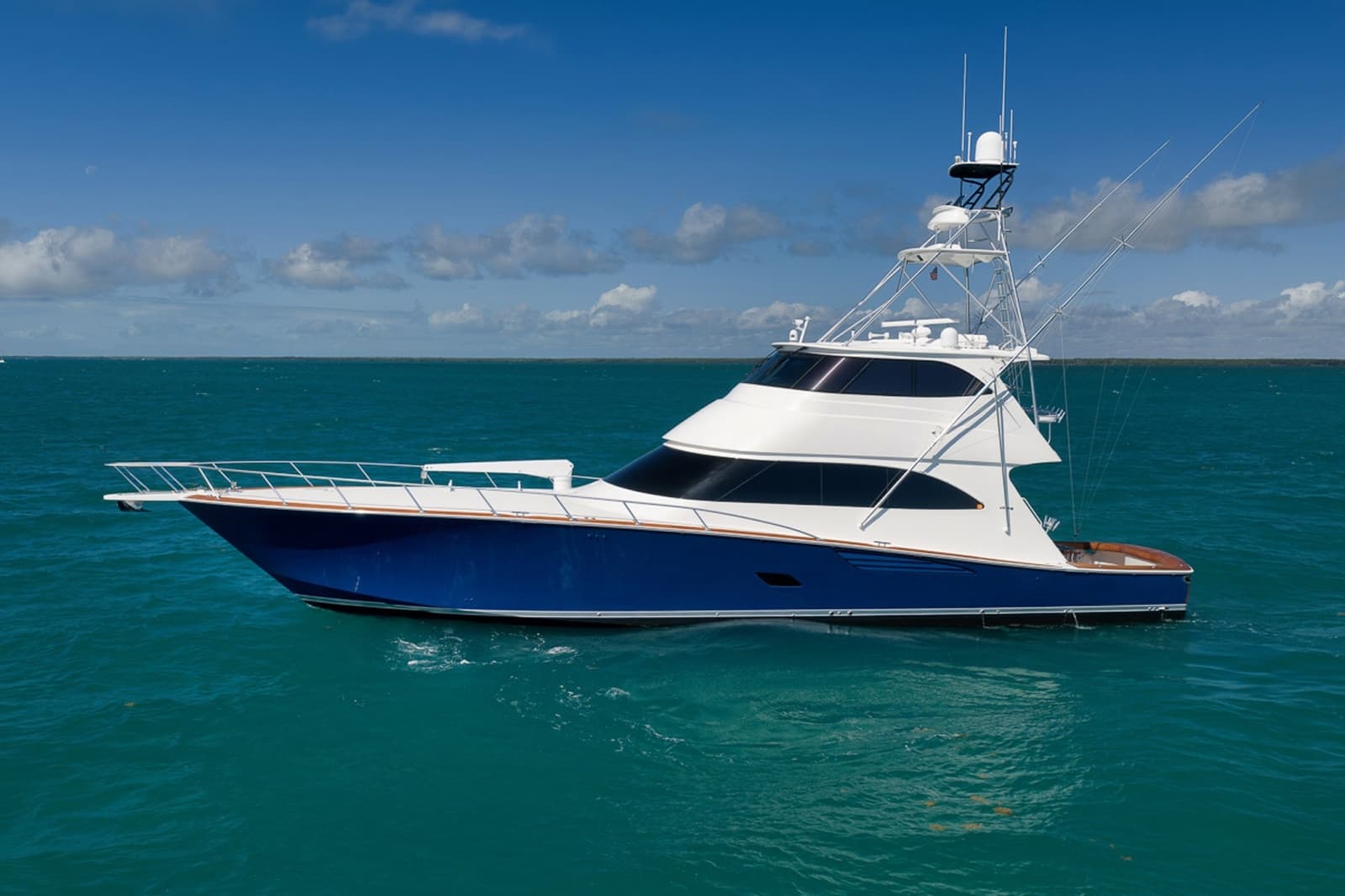 2015 Viking 76 Enclosed Bridge - Photo 4