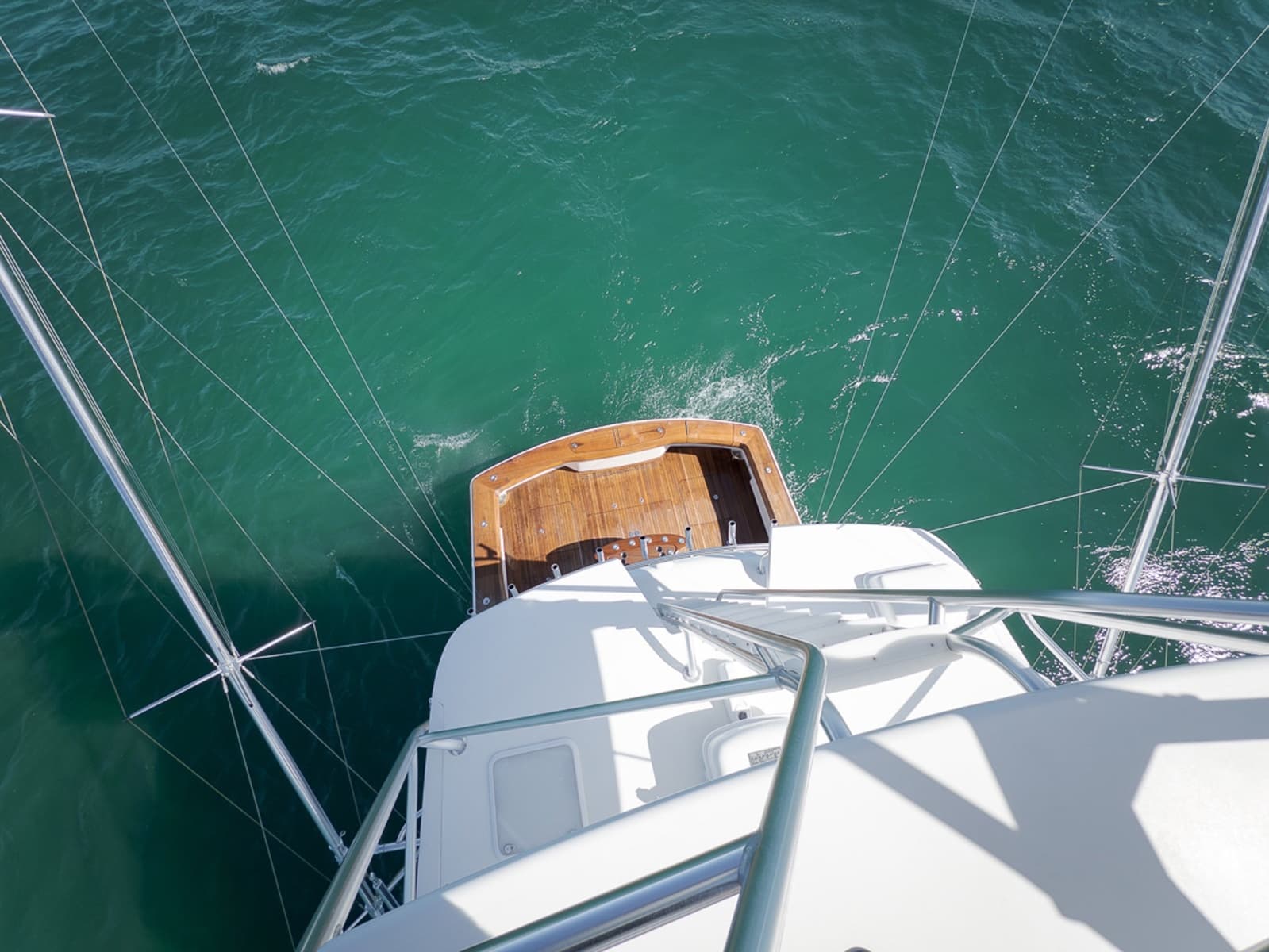 2015 Viking 76 Enclosed Bridge - Photo 18
