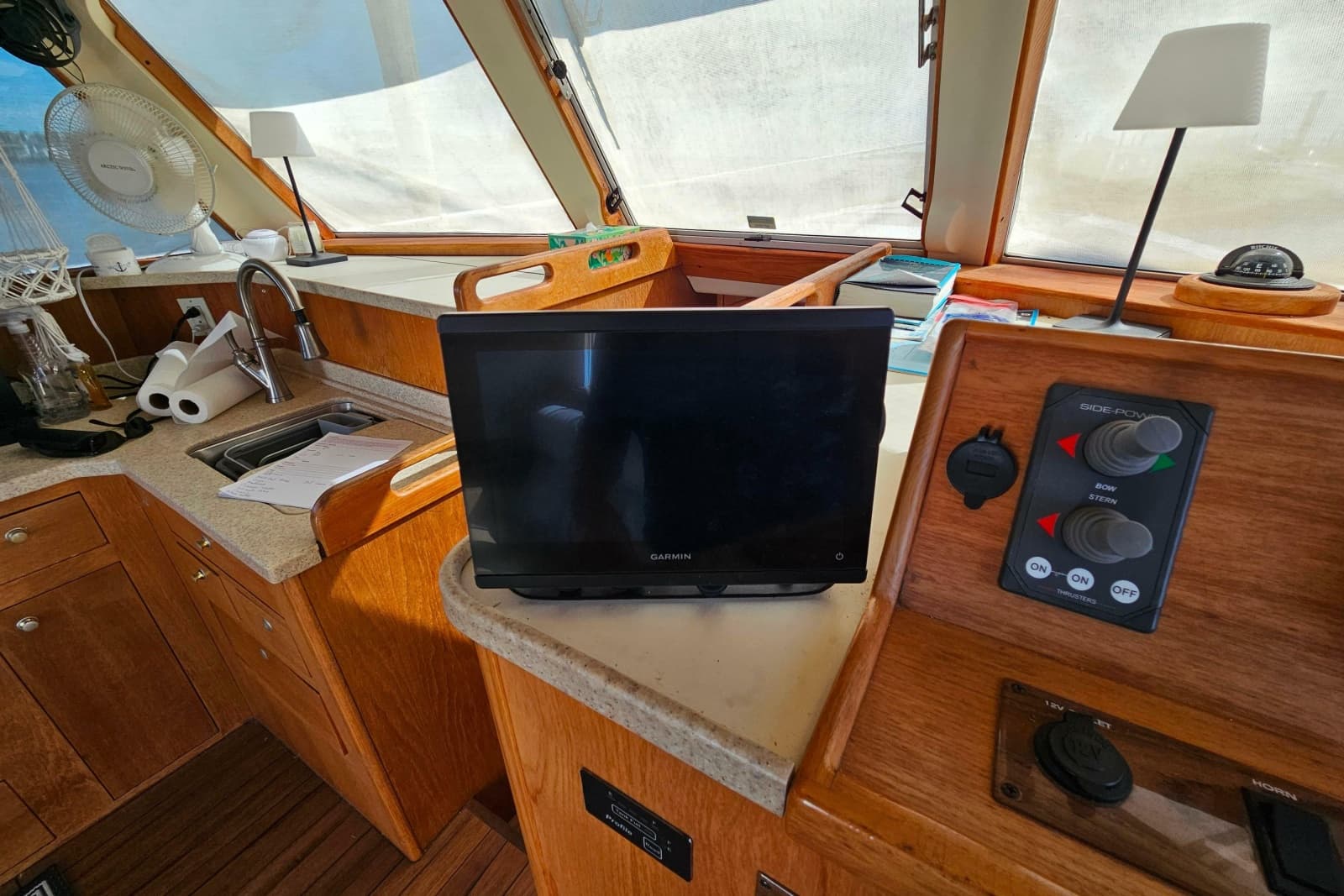 2000 Mainship 39 Trawler - Photo 27