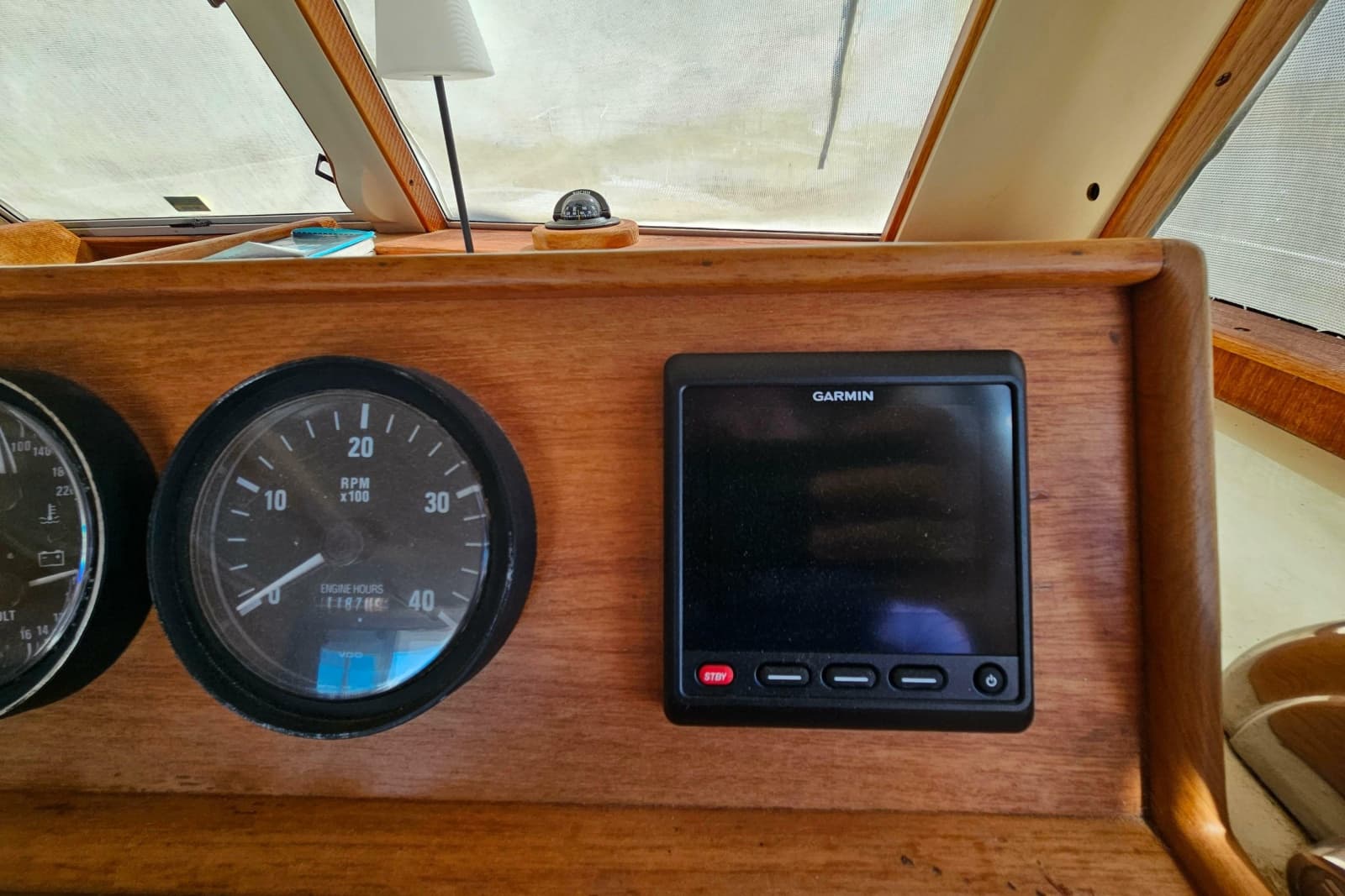 2000 Mainship 39 Trawler - Photo 28