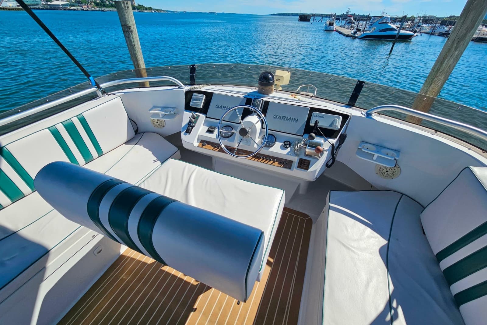 2000 Mainship 39 Trawler - Photo 19