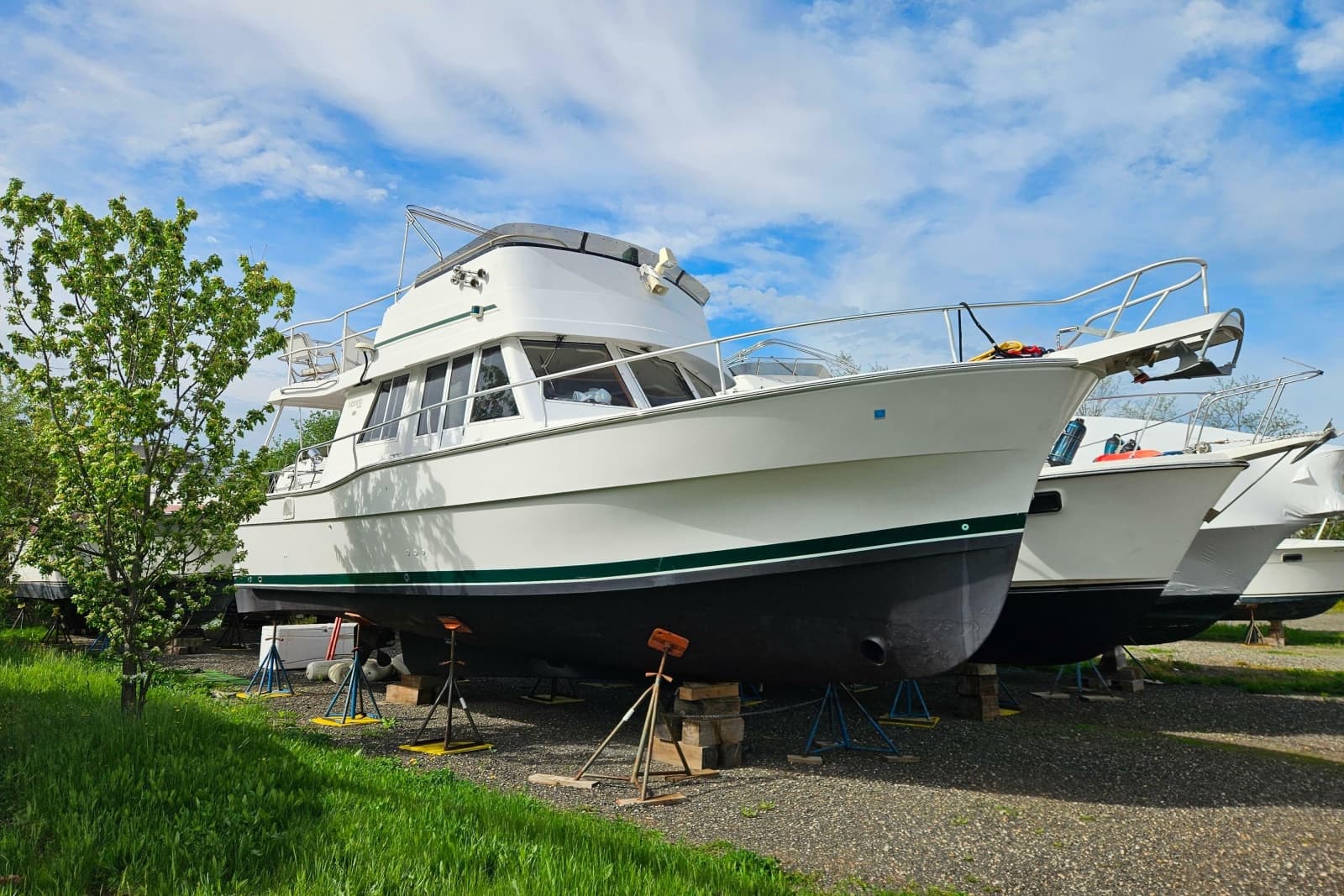 2000 Mainship 39 Trawler - Photo 46
