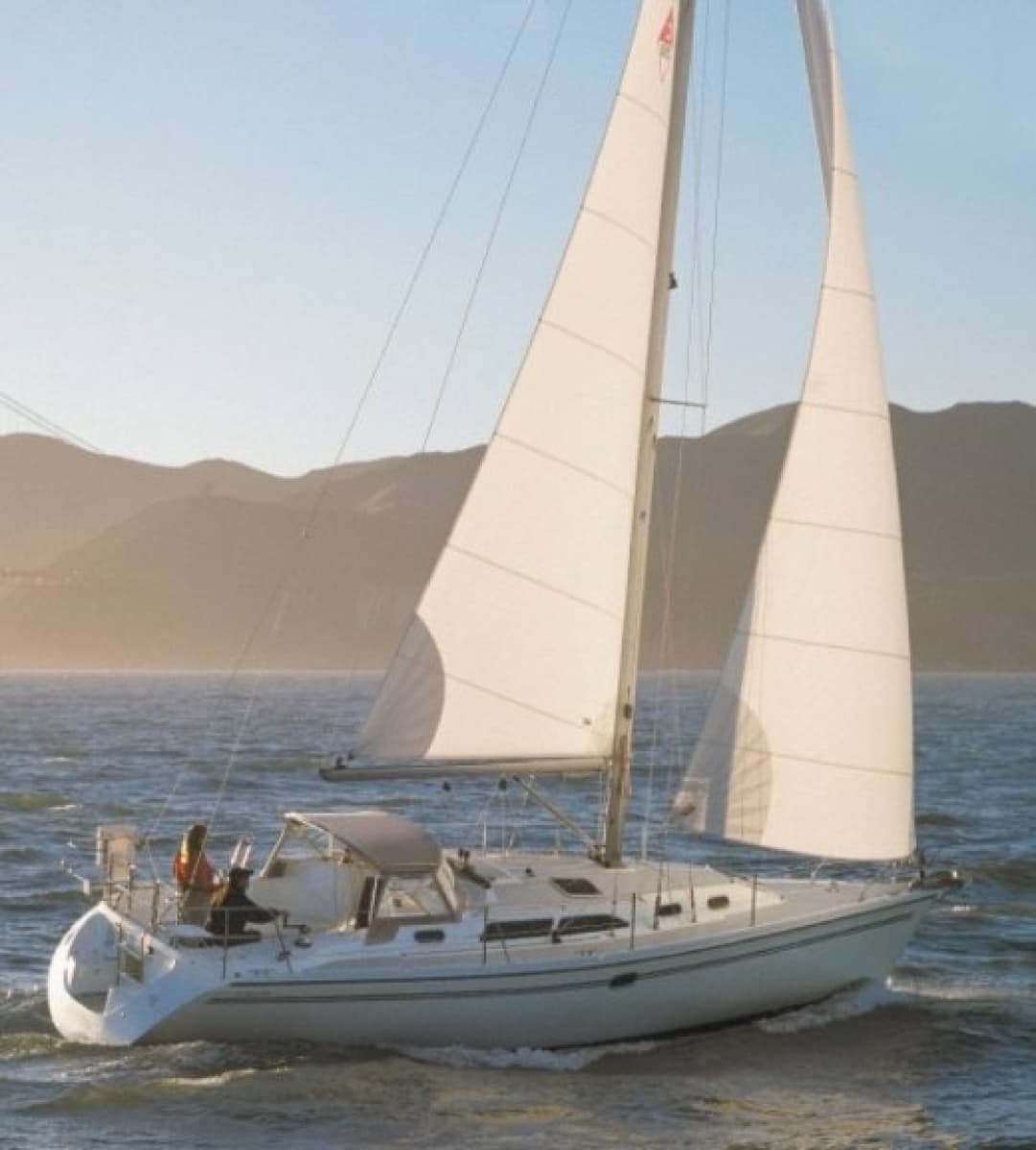 2005 Catalina 350 - Photo 3