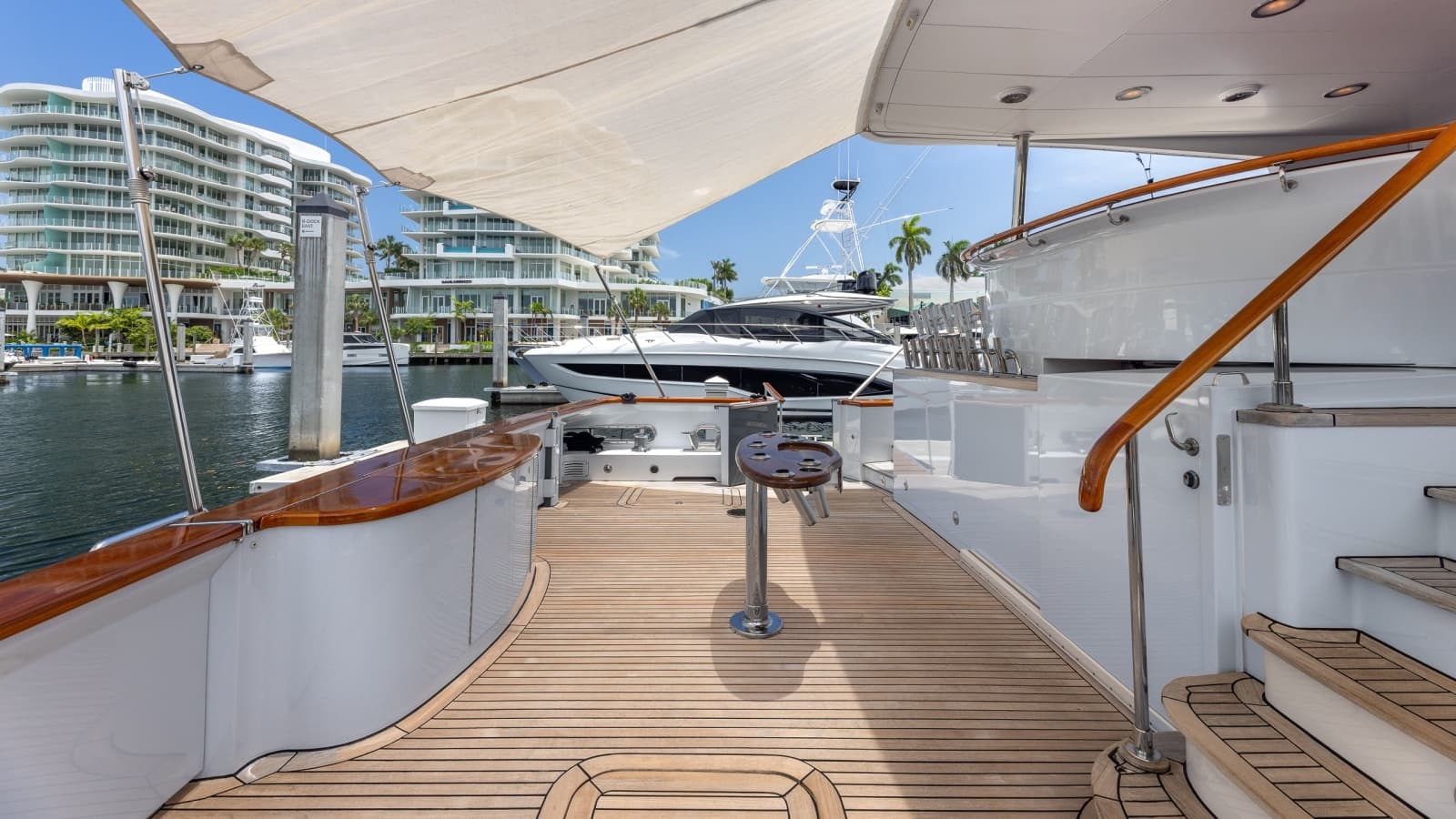 1998 Trinity Yachts  - Photo 6