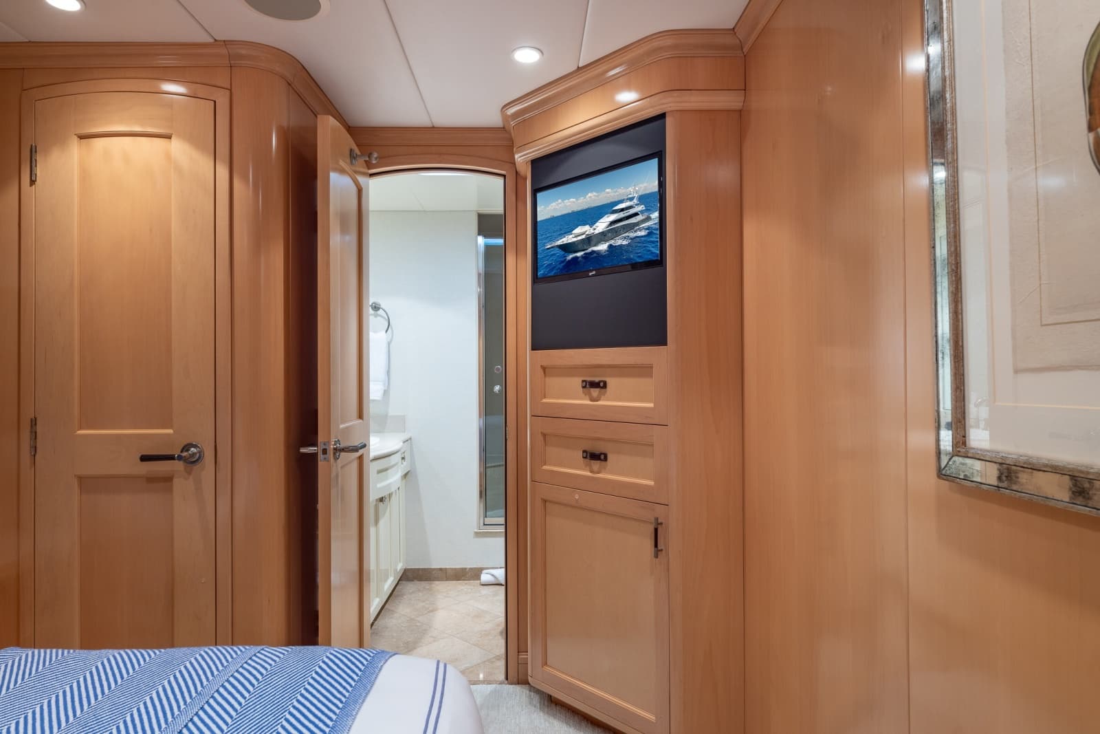 1998 Trinity Yachts  - Photo 40