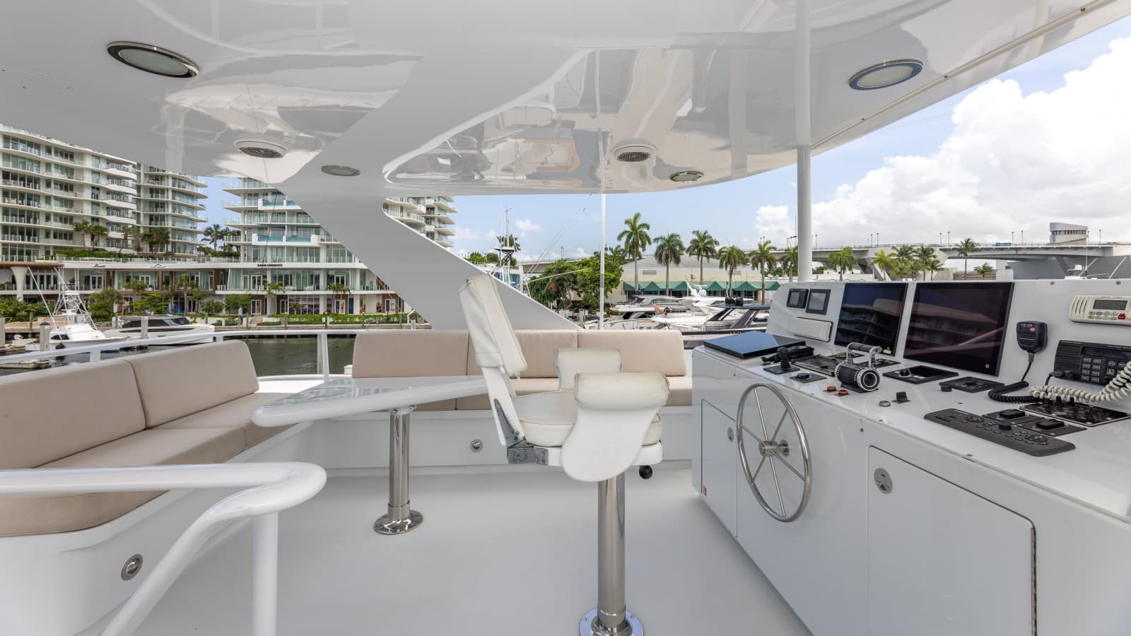 1998 Trinity Yachts  - Photo 55
