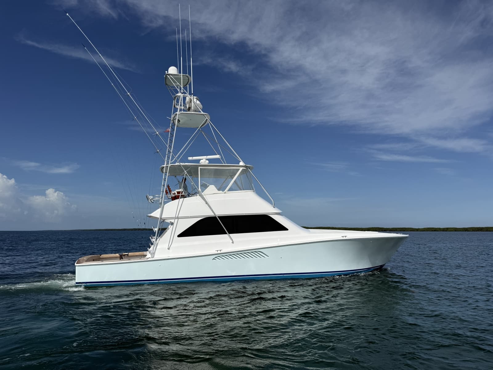 2000 Viking 55 Convertible - Photo 5