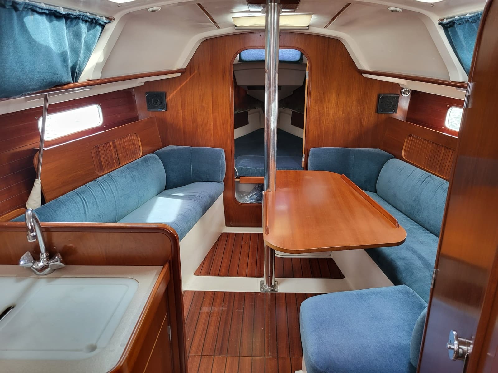 1996 Beneteau Oceanis 321 - Photo 8