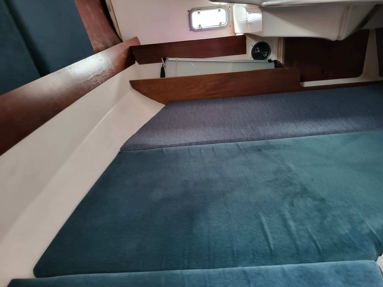 1996 Beneteau Oceanis 321 - Photo 9