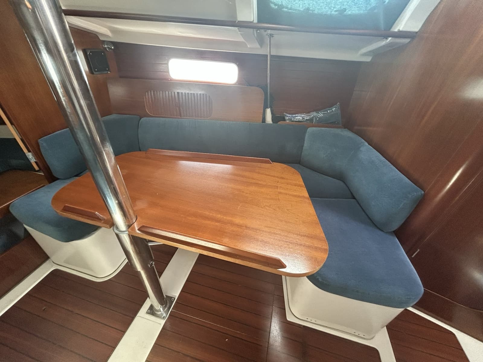 1996 Beneteau Oceanis 321 - Photo 37