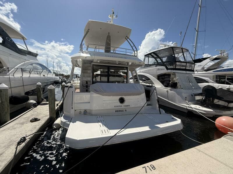 2024 Greenline 48 Fly Hybrid - Photo 3
