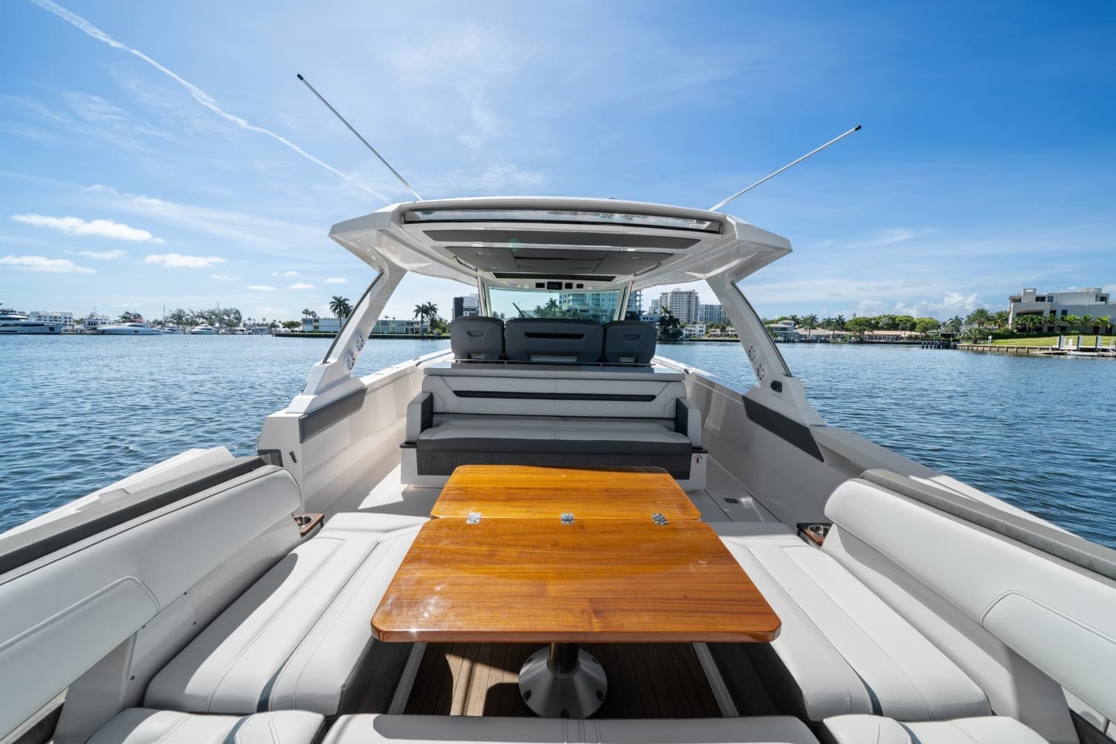 2020 Tiara Yachts  - Photo 43