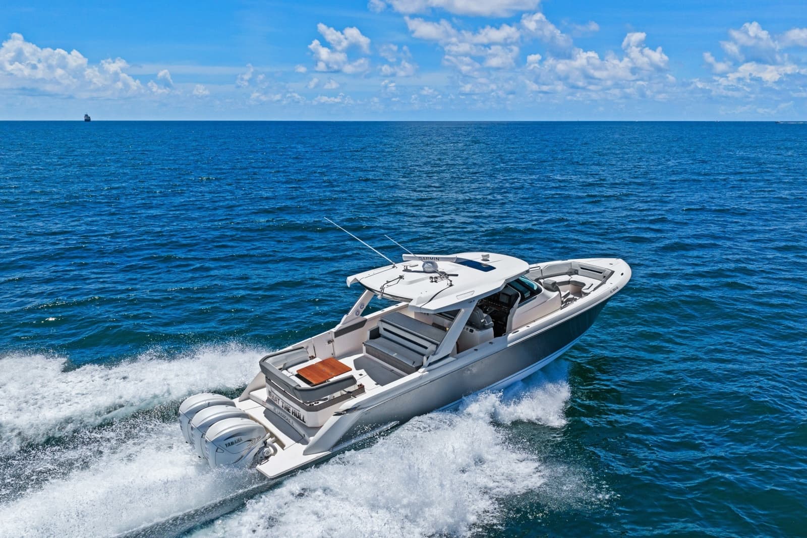 2020 Tiara Yachts  - Photo 5