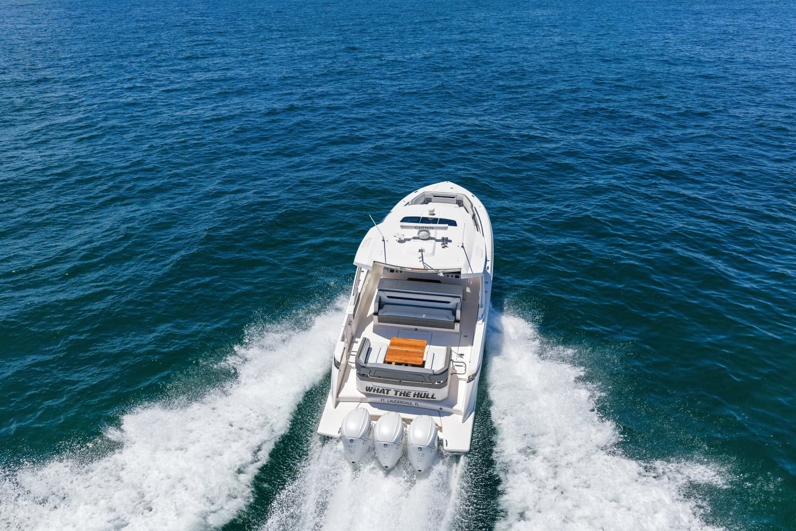 2020 Tiara Yachts  - Photo 2