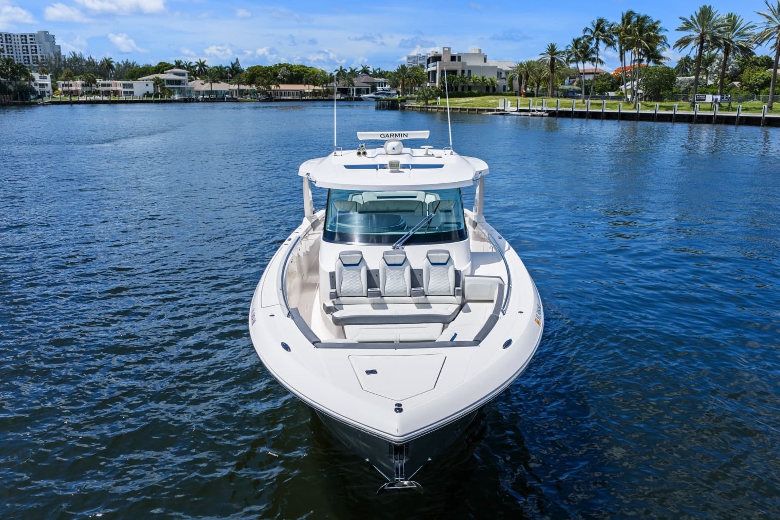 2020 Tiara Yachts  - Photo 14