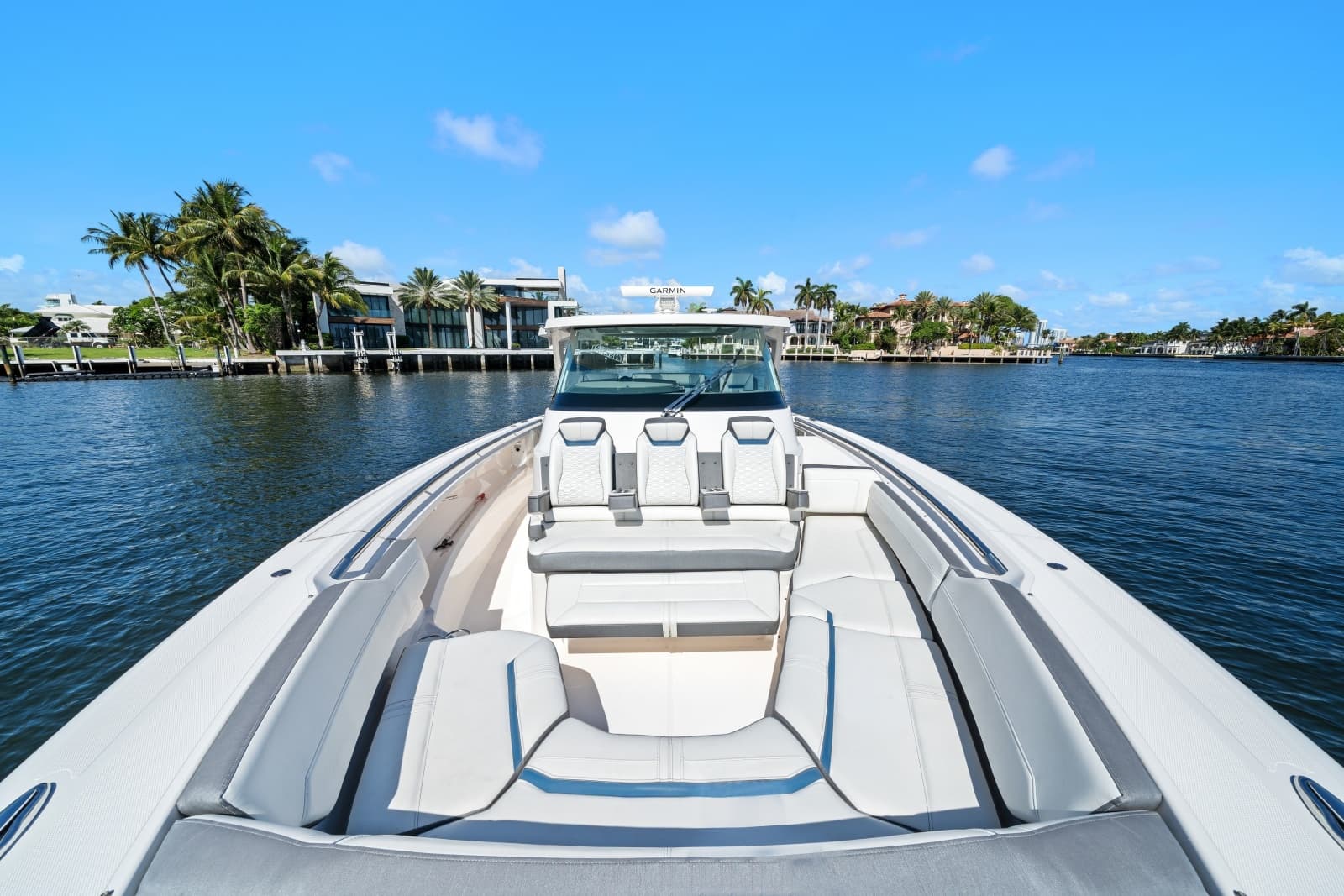 2020 Tiara Yachts  - Photo 16